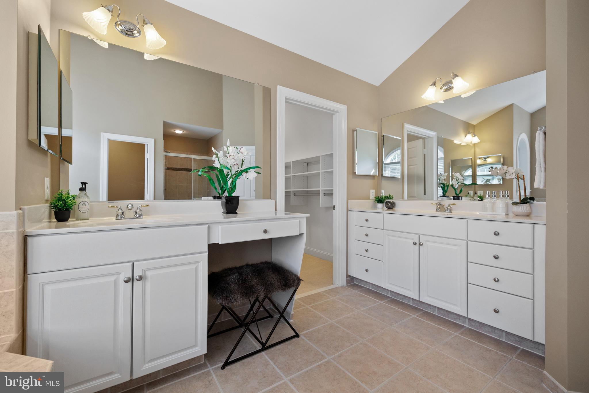 KINGSTOWNE - Residential