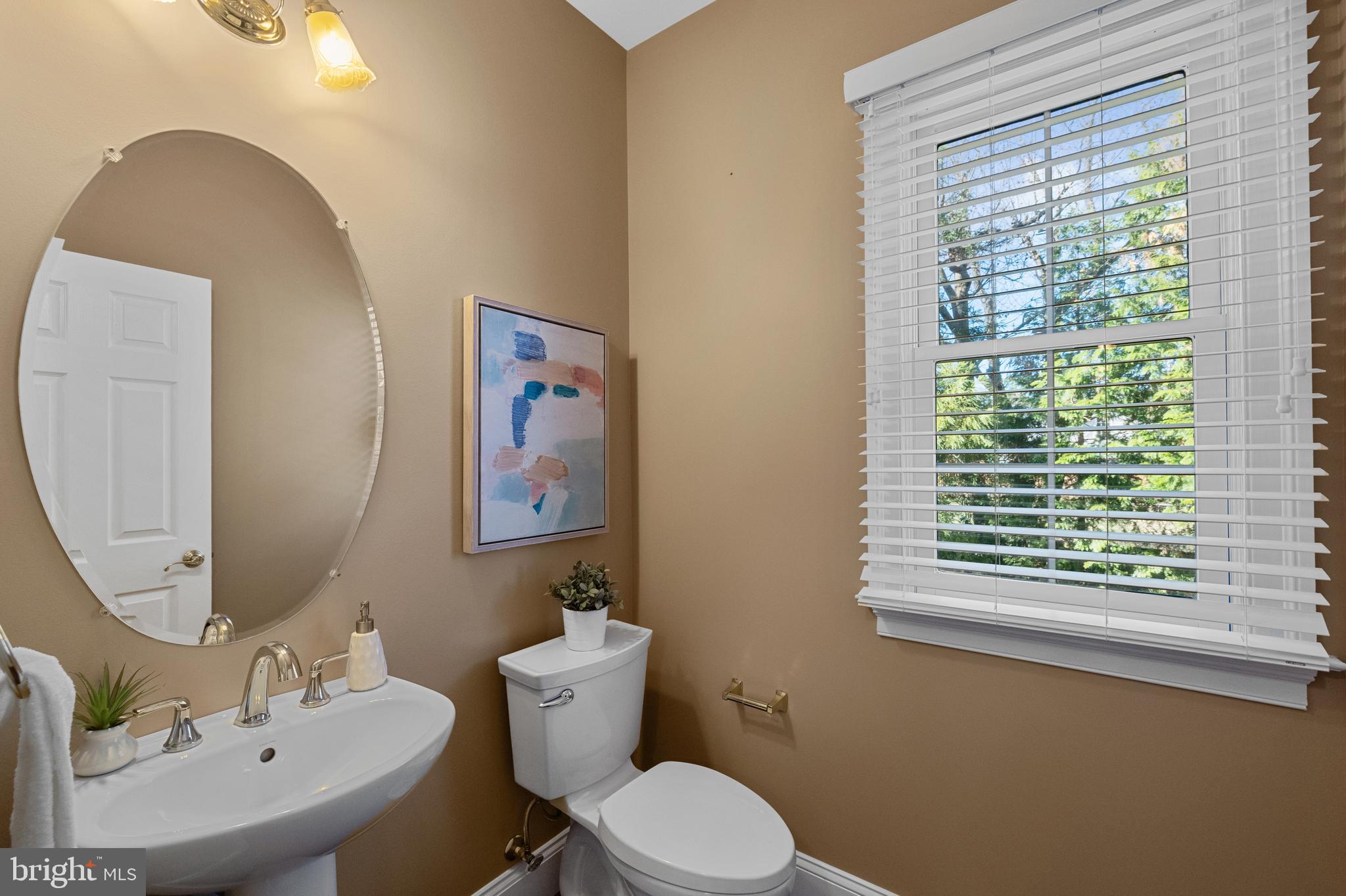 KINGSTOWNE - Residential