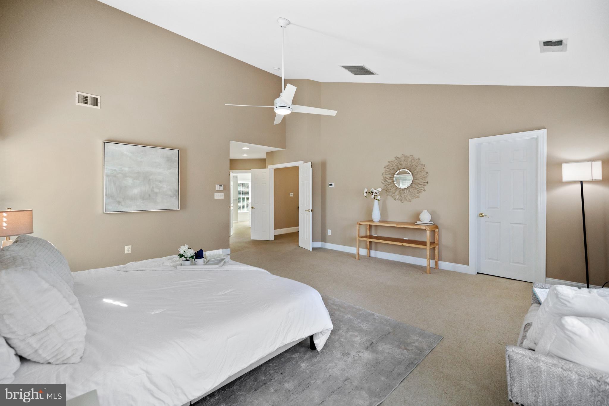 KINGSTOWNE - Residential