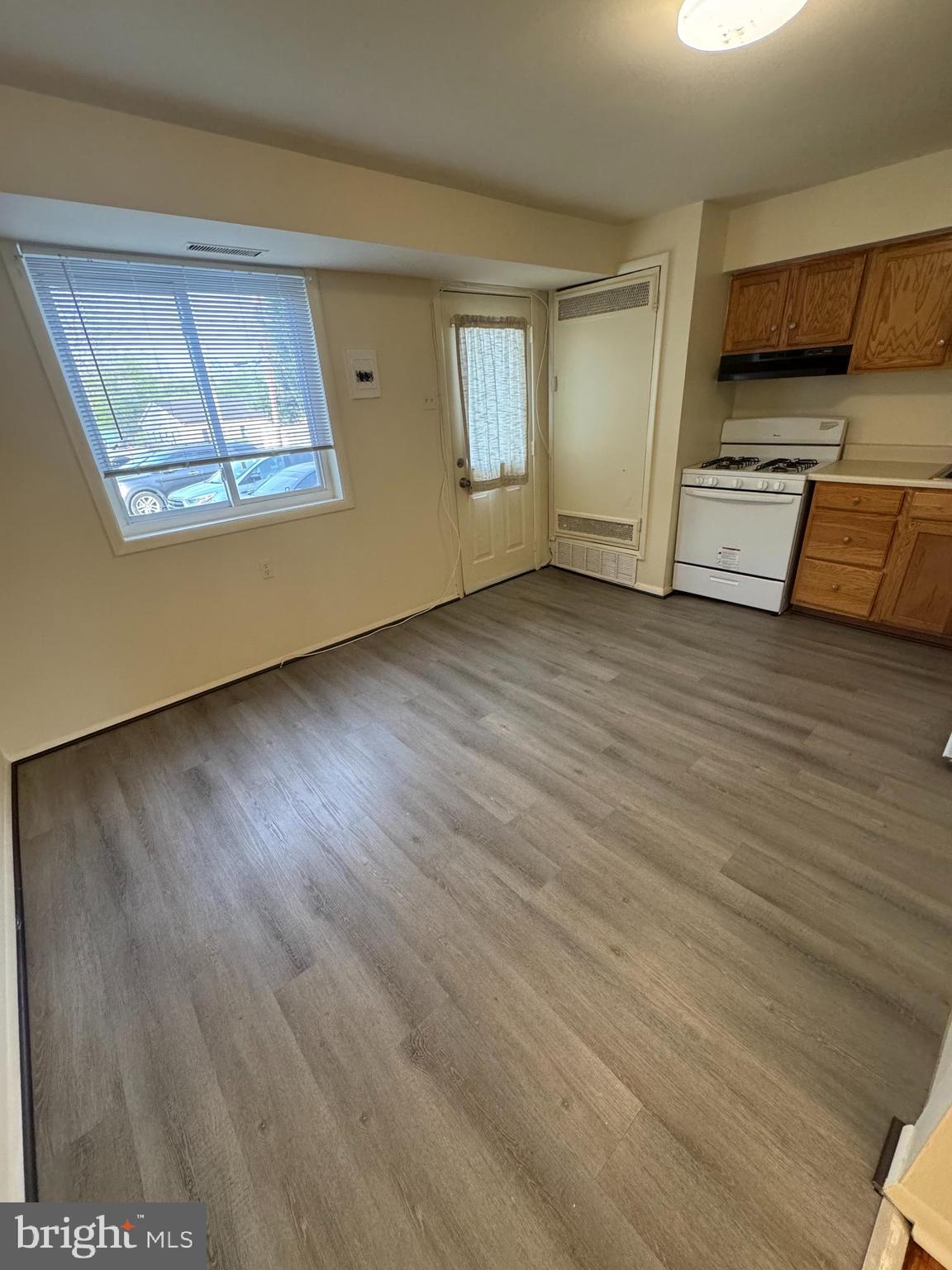 BEL AIR DOWNTOWN - Residential Lease
