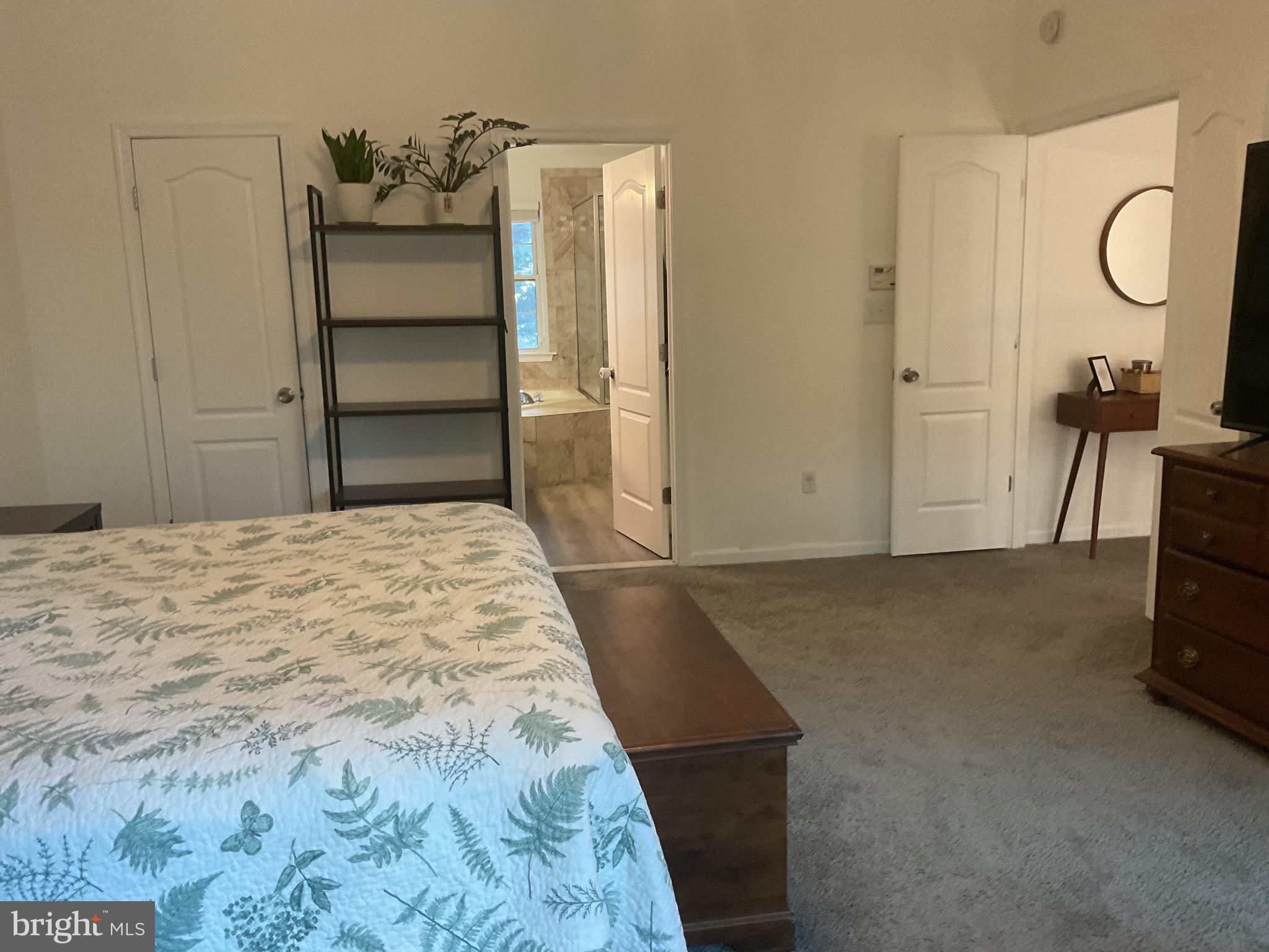 CARROLL POINTE - Residential