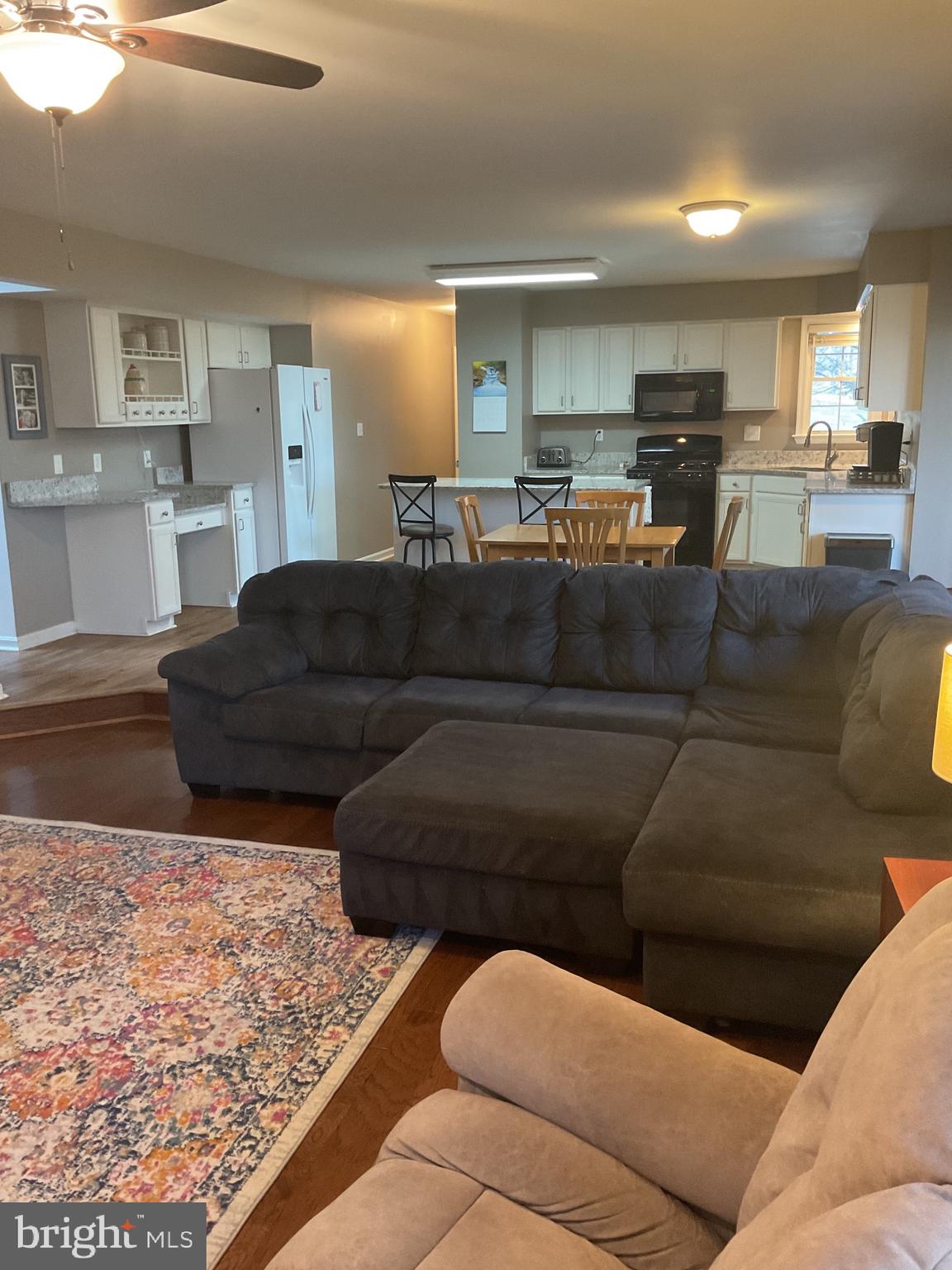 CARROLL POINTE - Residential