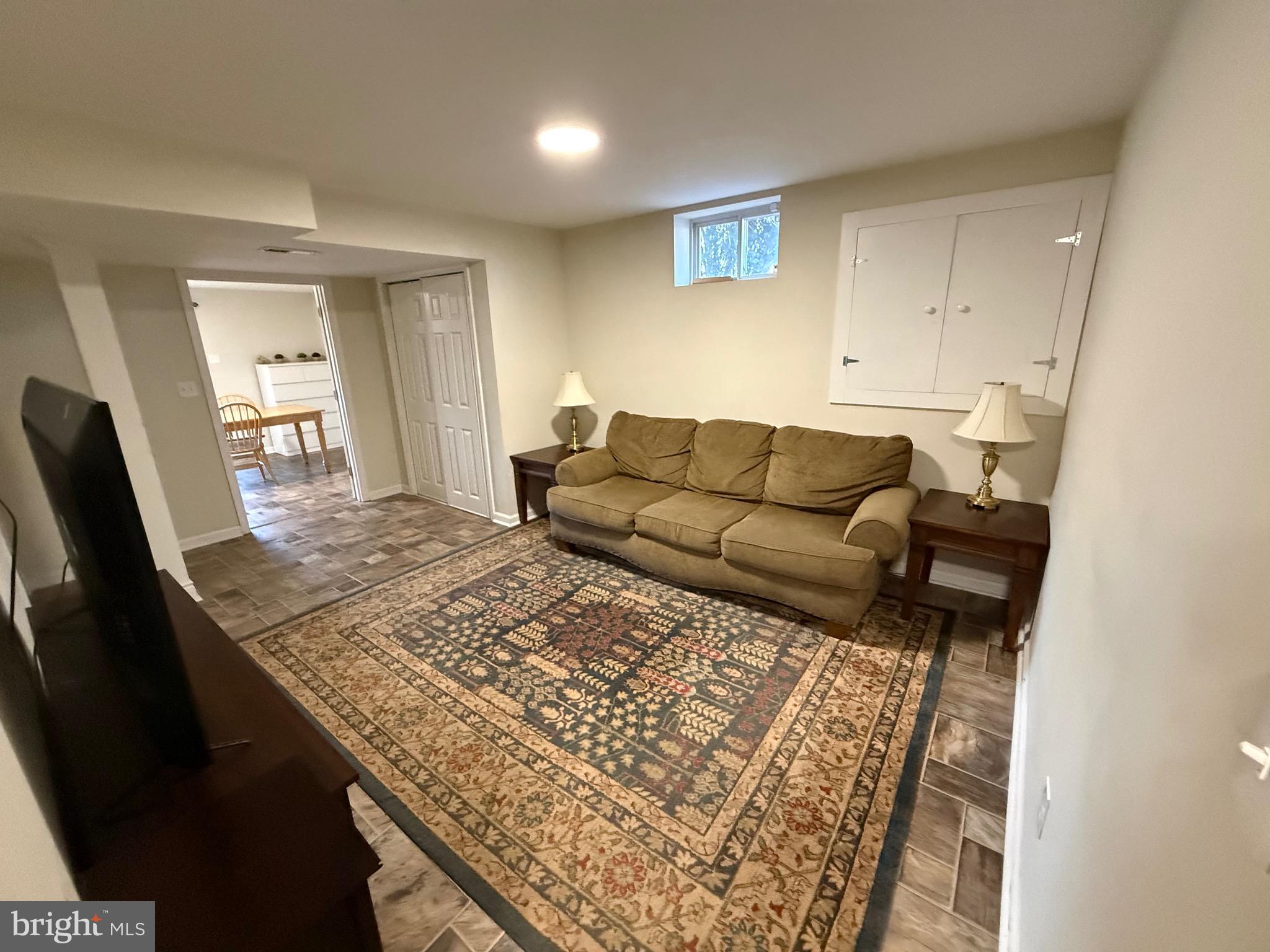 CARROLL POINTE - Residential