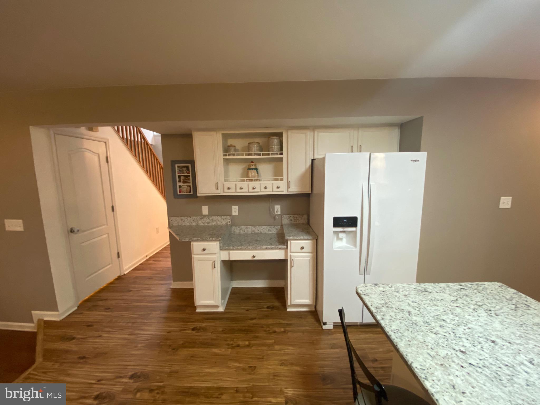 CARROLL POINTE - Residential