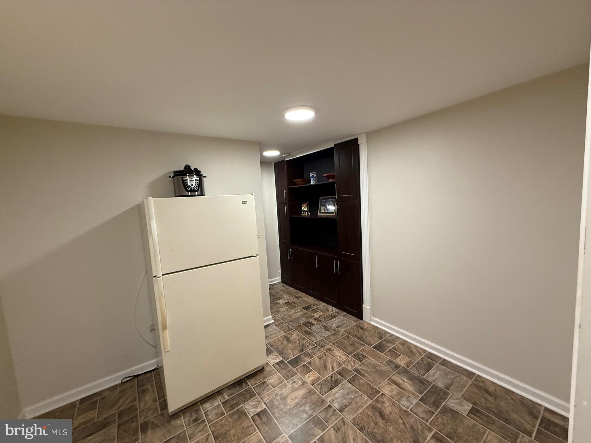 CARROLL POINTE - Residential