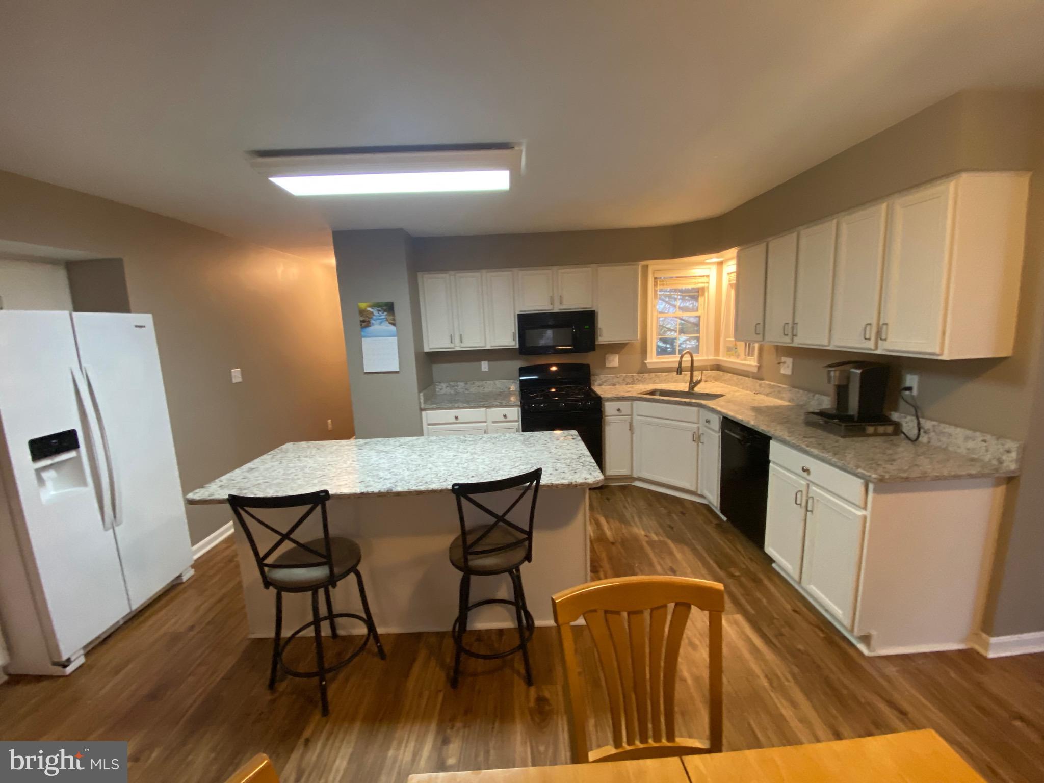 CARROLL POINTE - Residential