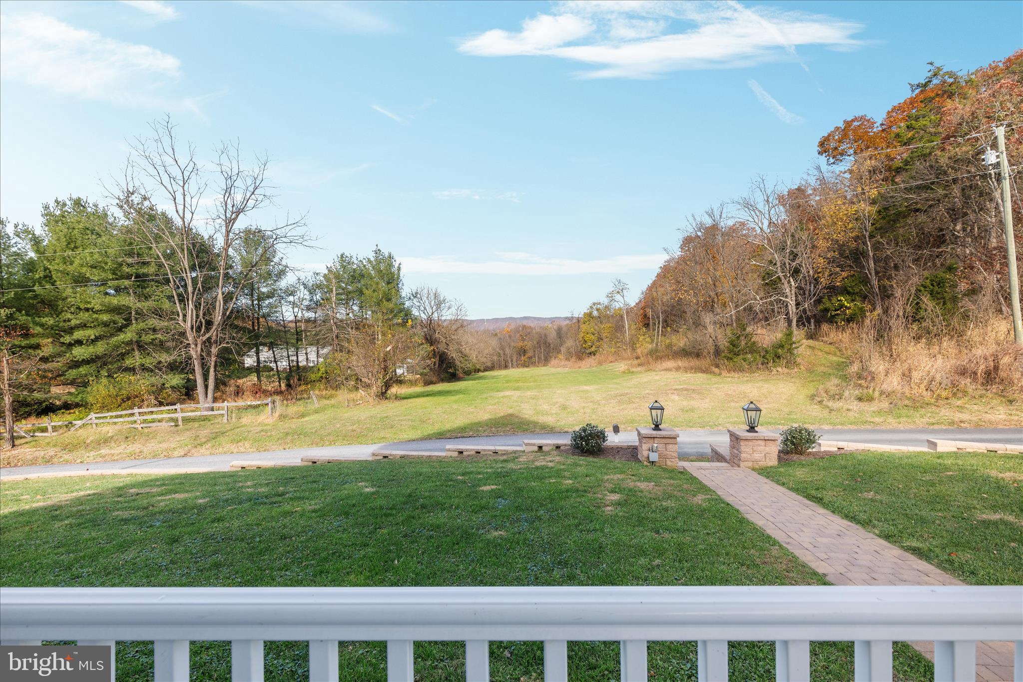 SANDY HOOK - Residential