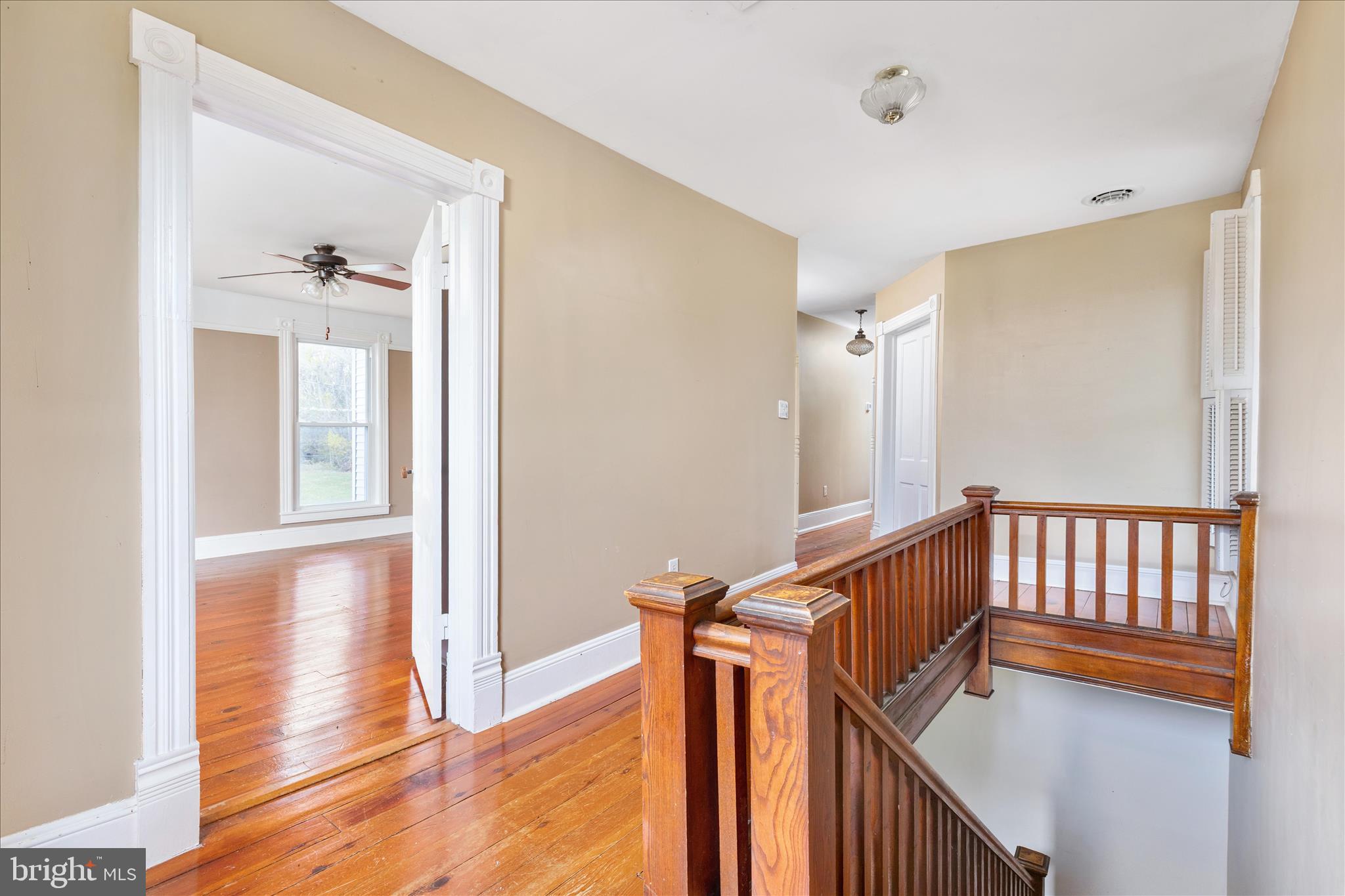 SANDY HOOK - Residential