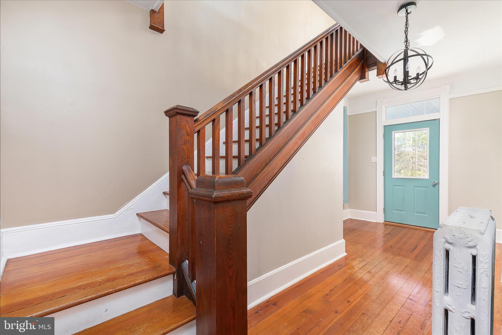 SANDY HOOK - Residential