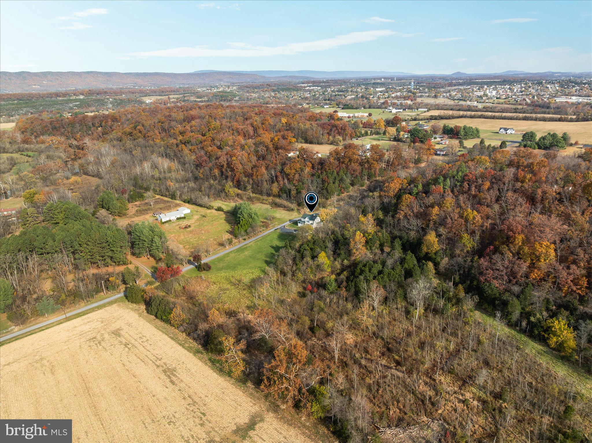 SANDY HOOK - Residential