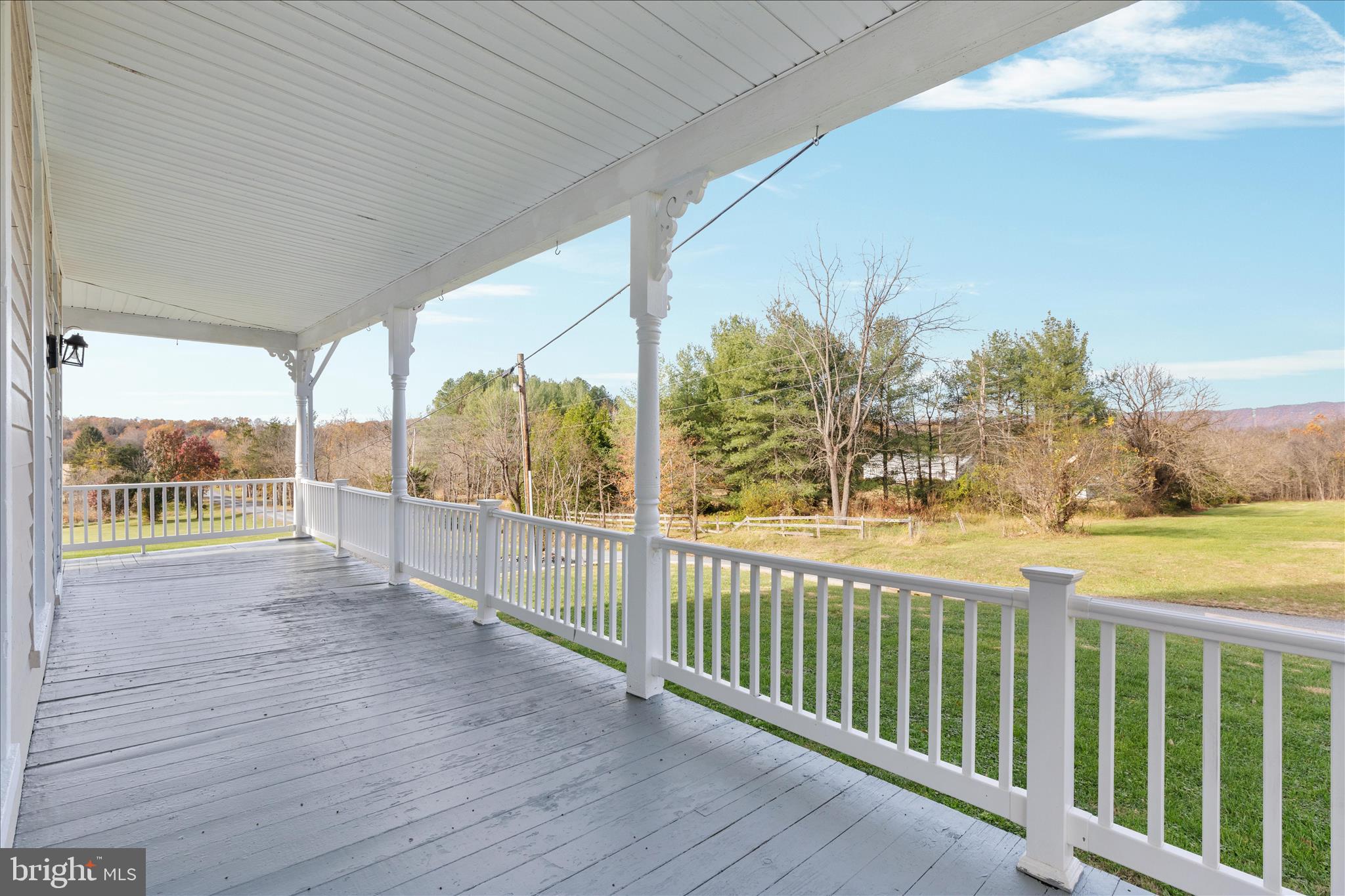 SANDY HOOK - Residential