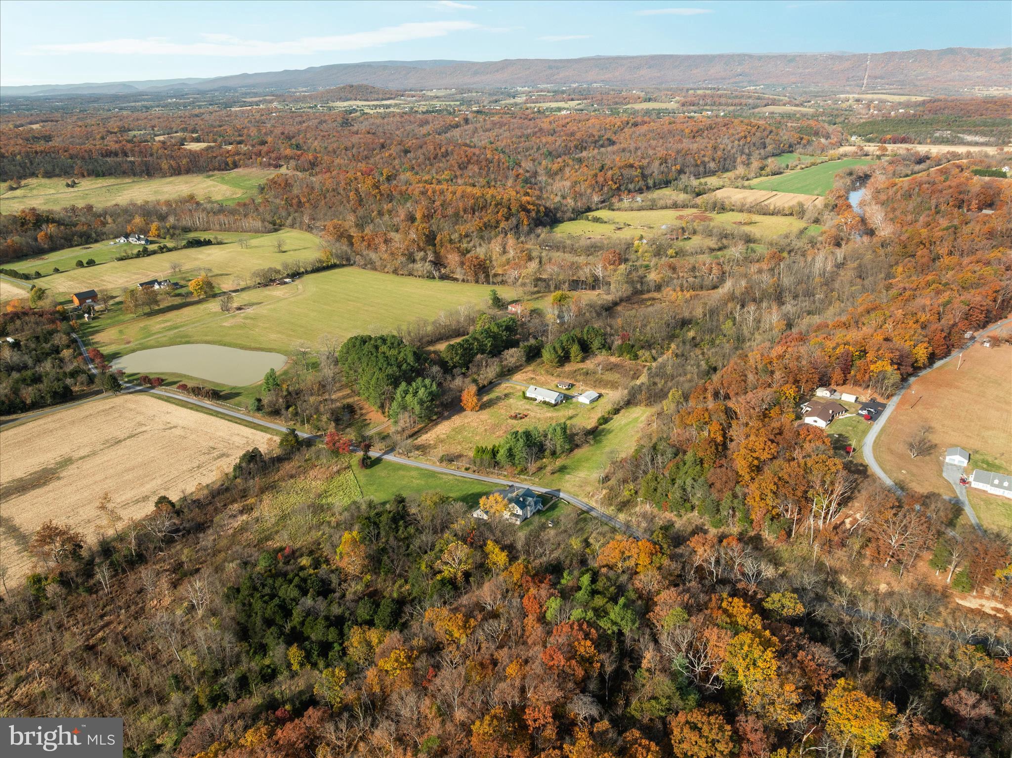 SANDY HOOK - Residential