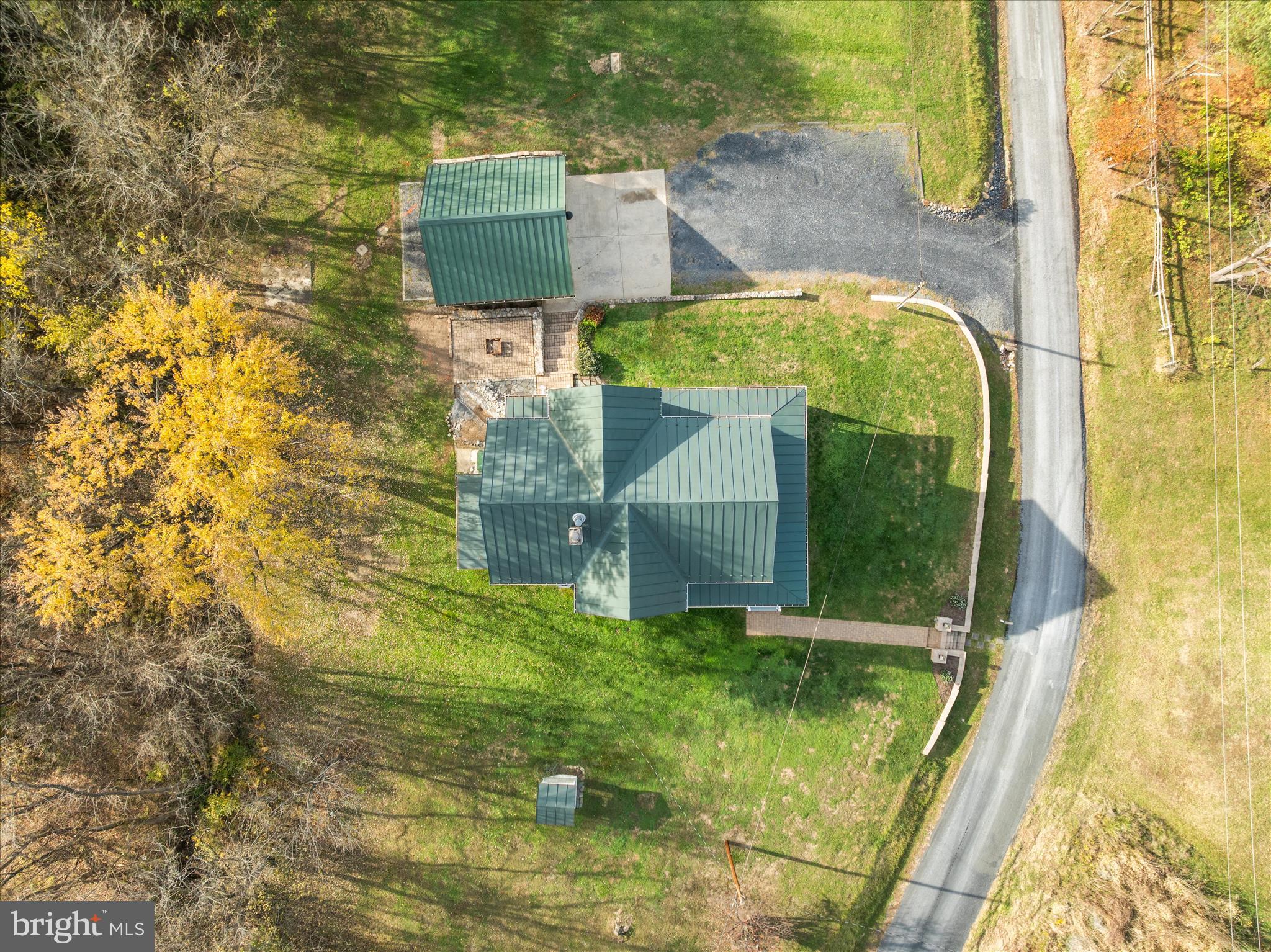 SANDY HOOK - Residential