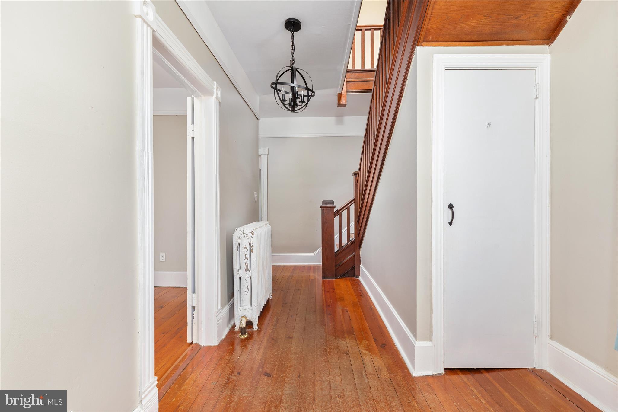 SANDY HOOK - Residential