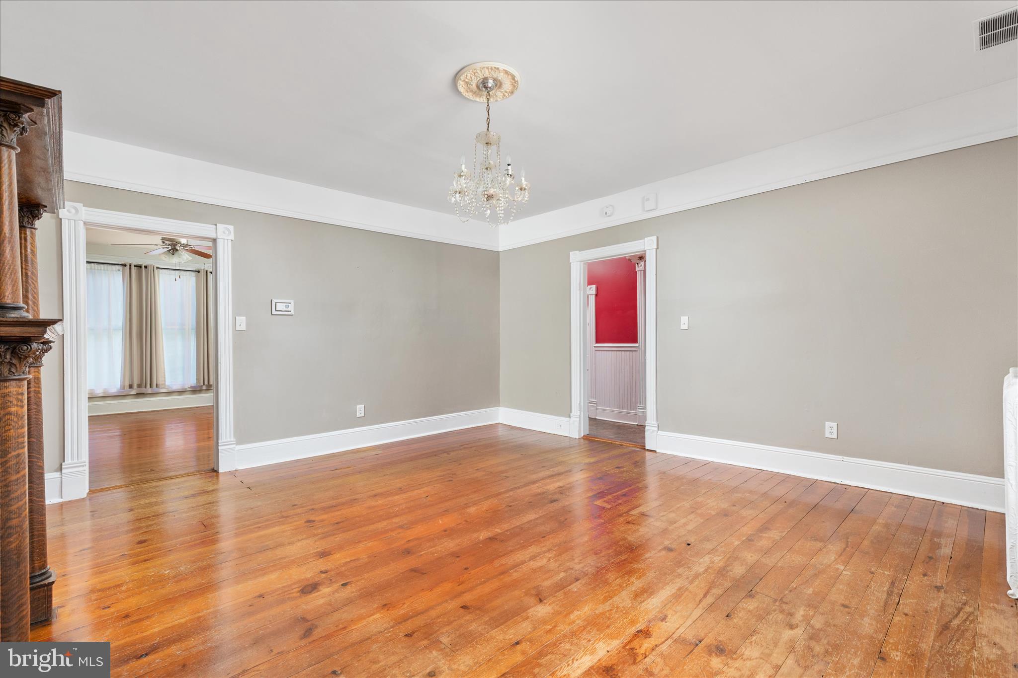 SANDY HOOK - Residential