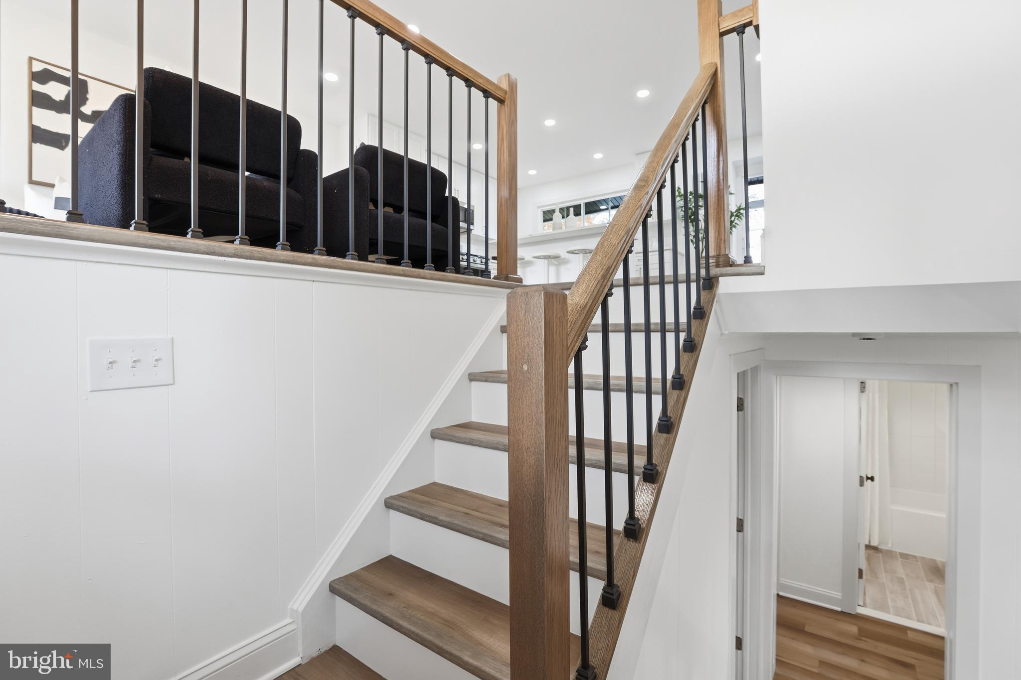 BEL PRE WOODS - Residential