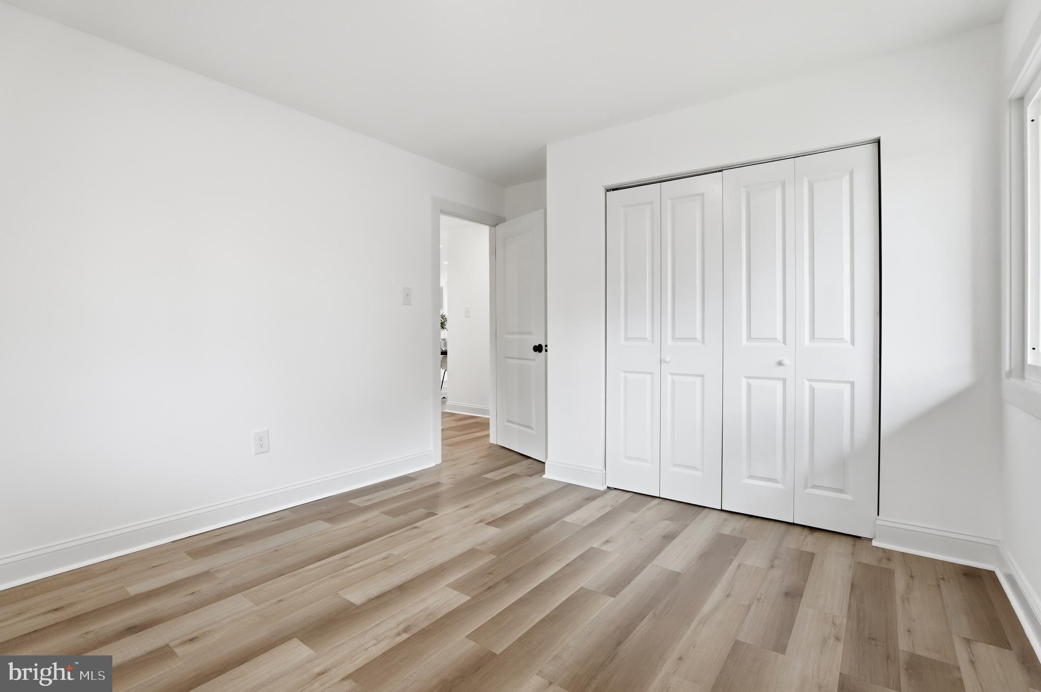 BEL PRE WOODS - Residential