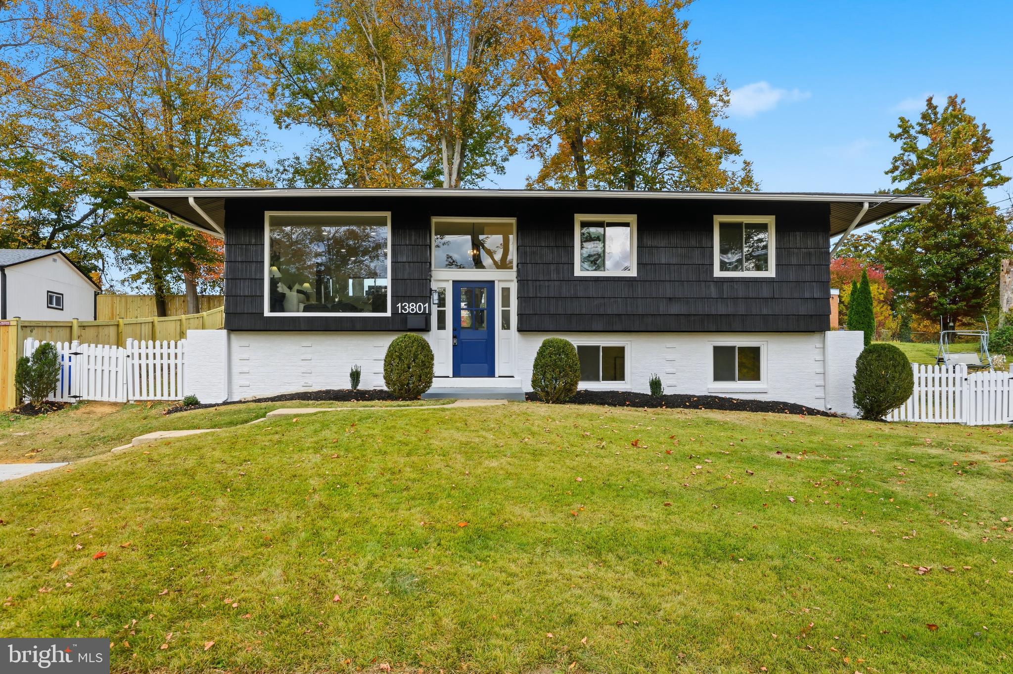 BEL PRE WOODS - Residential