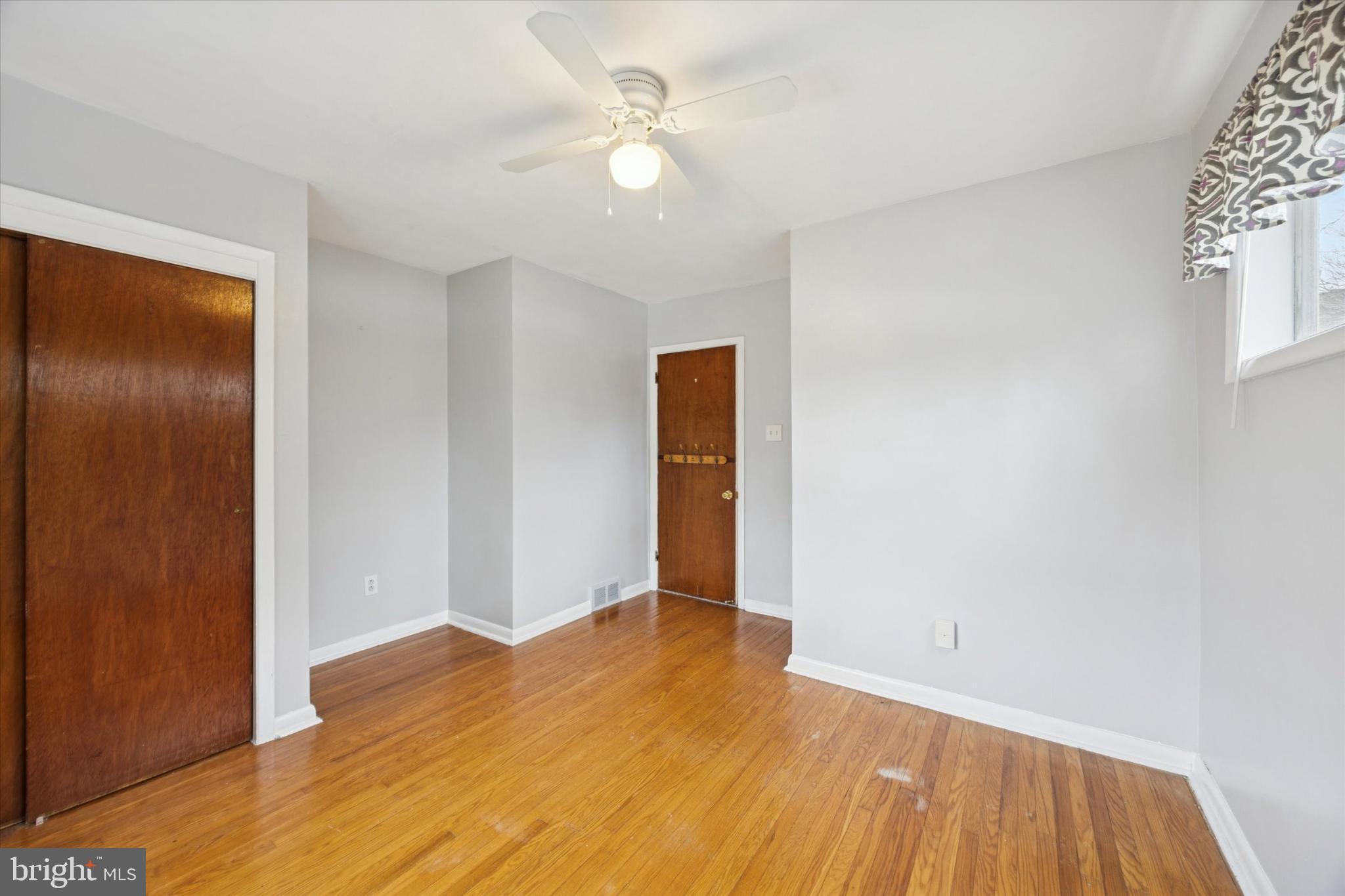 SCOTS GLEN - Residential