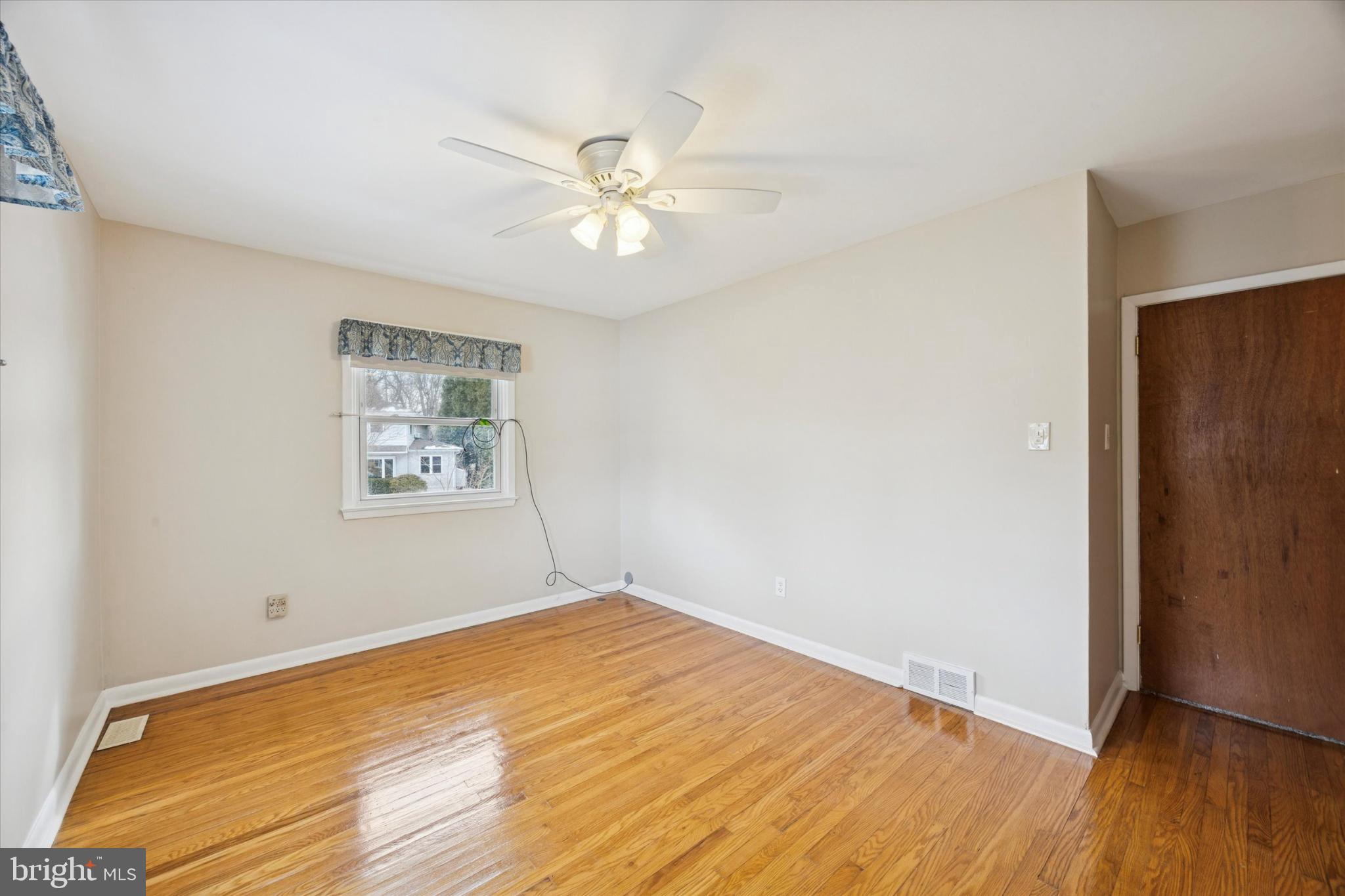 SCOTS GLEN - Residential