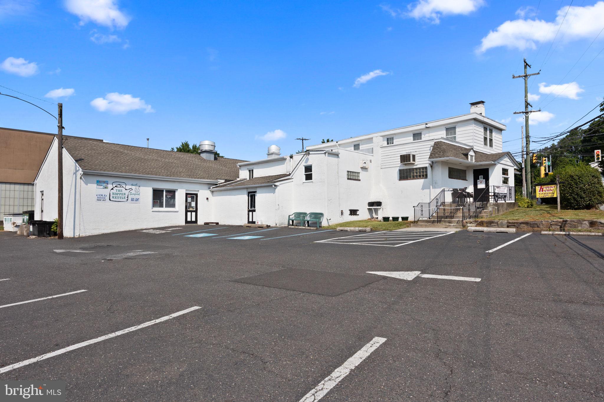 1985 BRIDGETOWN PIKE