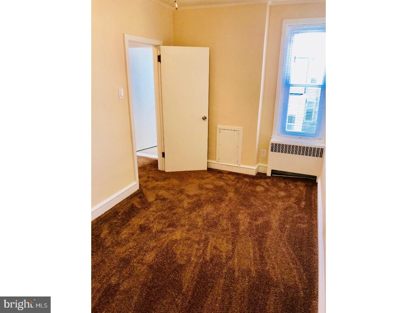 PORT RICHMOND - Residential Lease