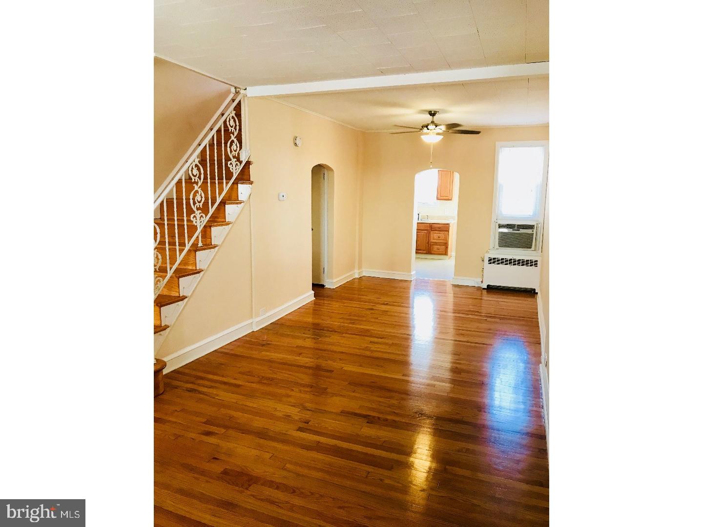 PORT RICHMOND - Residential Lease