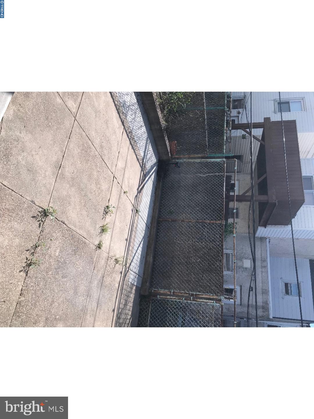 PORT RICHMOND - Residential Lease