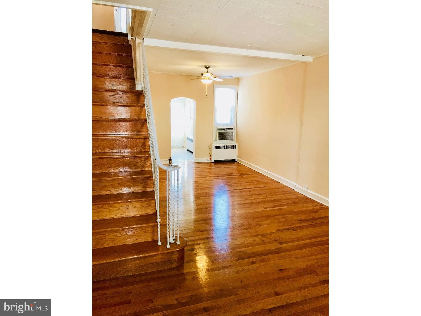 PORT RICHMOND - Residential Lease
