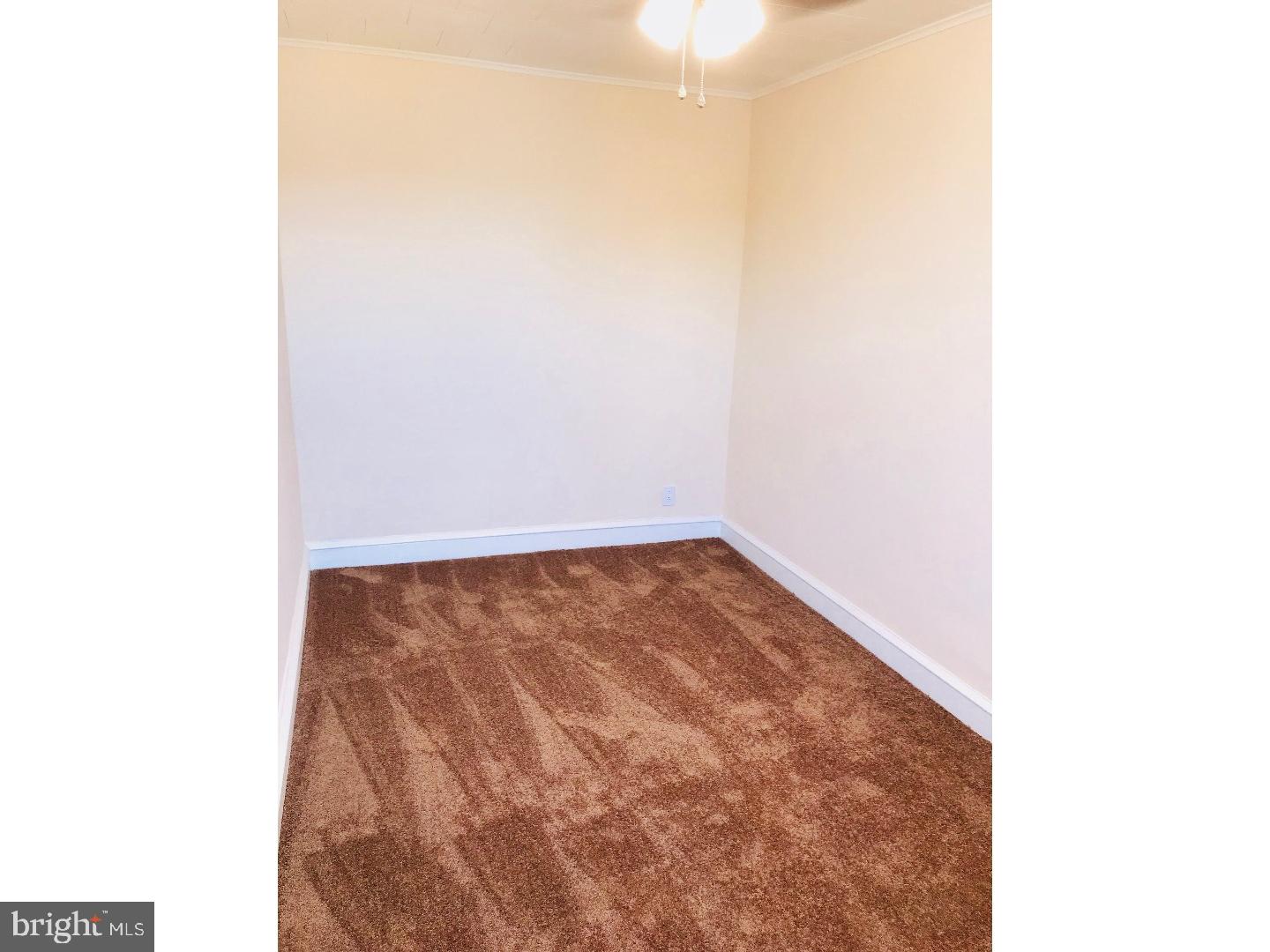 PORT RICHMOND - Residential Lease