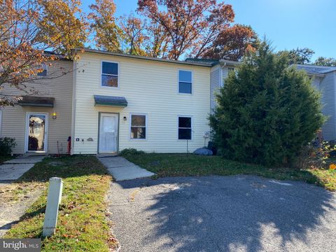 14 BERKSHIRE ROAD SICKLERVILLE NJ 08081