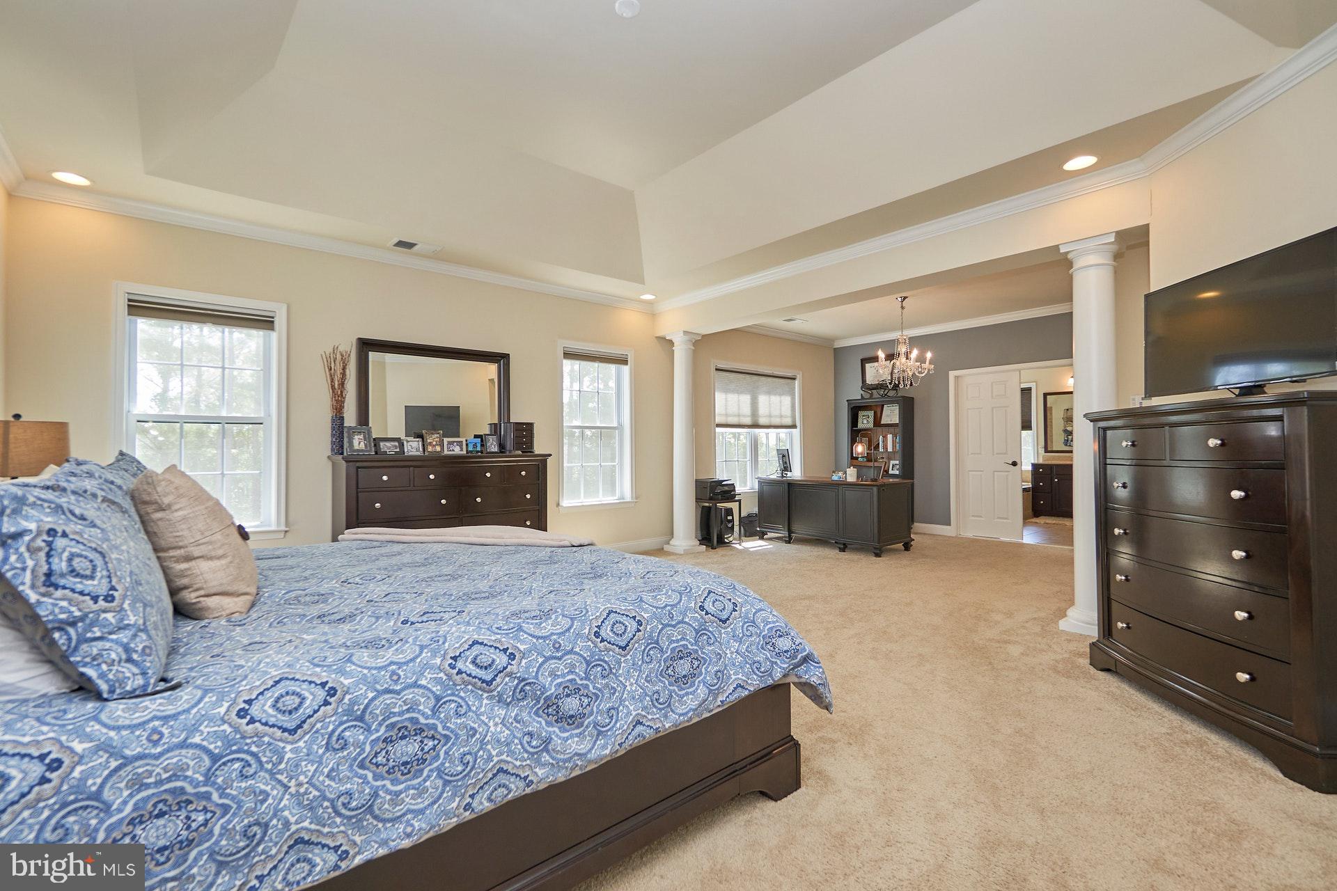 DOMINION VALLEY COUNTRY CLUB - Residential