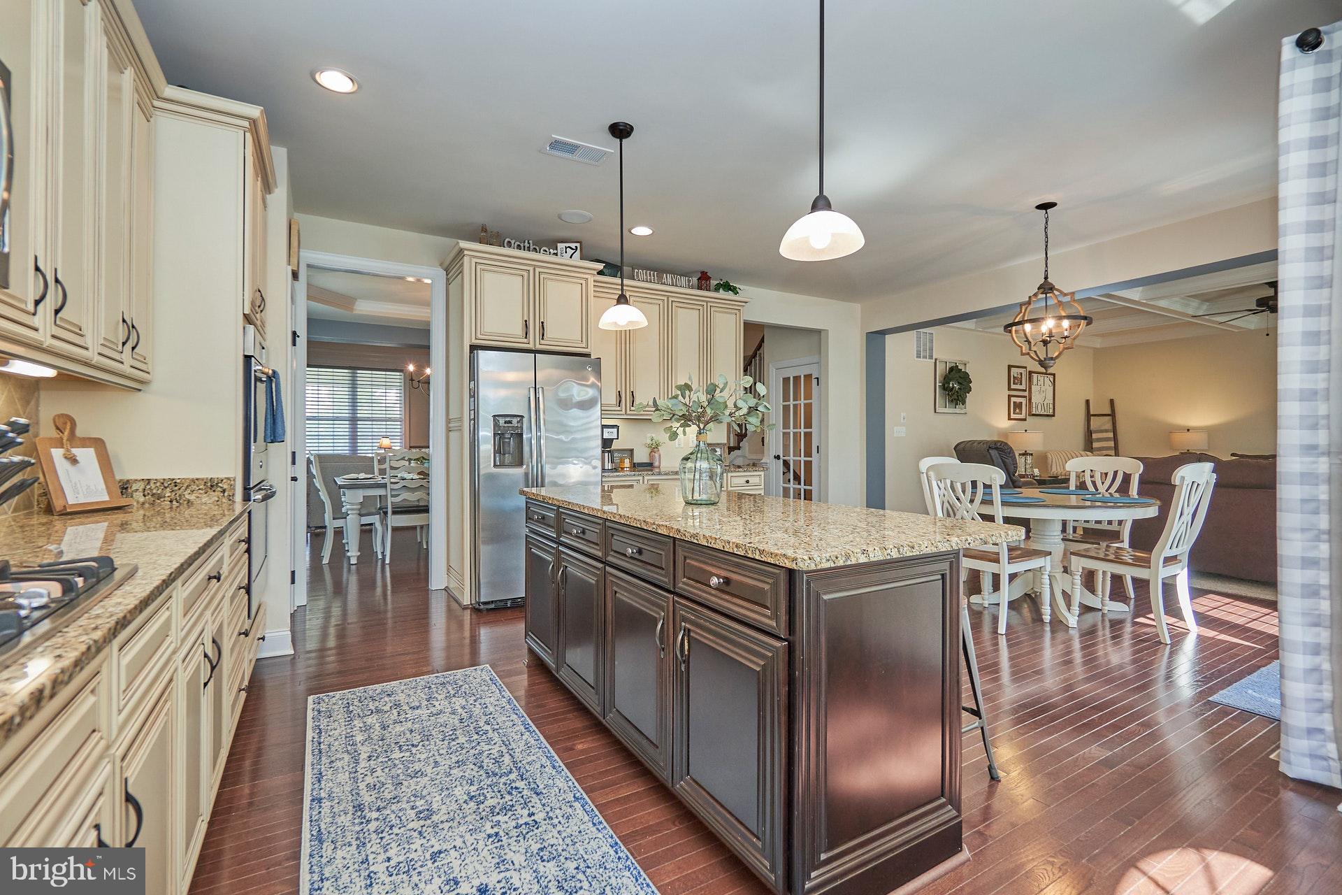 DOMINION VALLEY COUNTRY CLUB - Residential