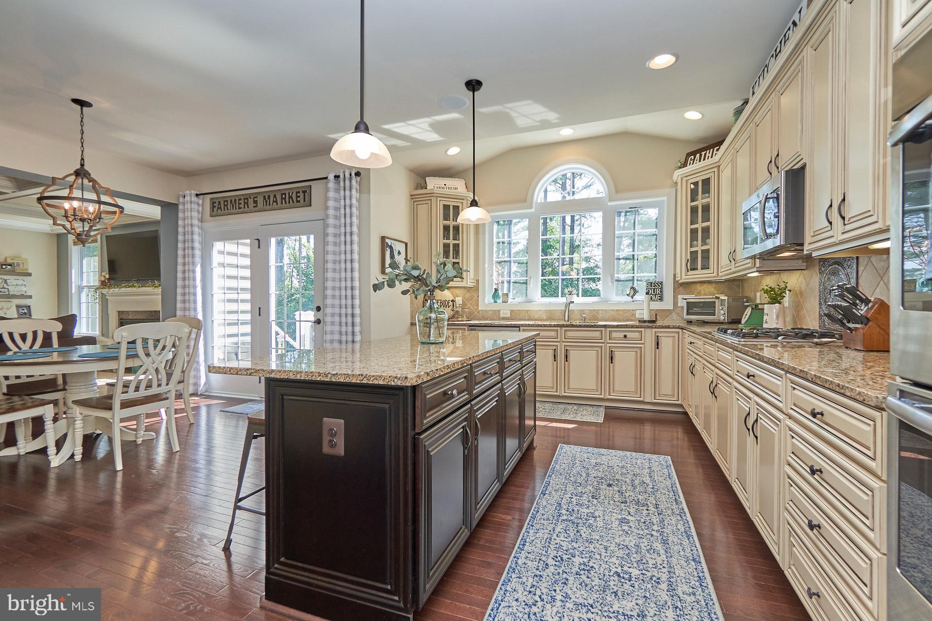 DOMINION VALLEY COUNTRY CLUB - Residential