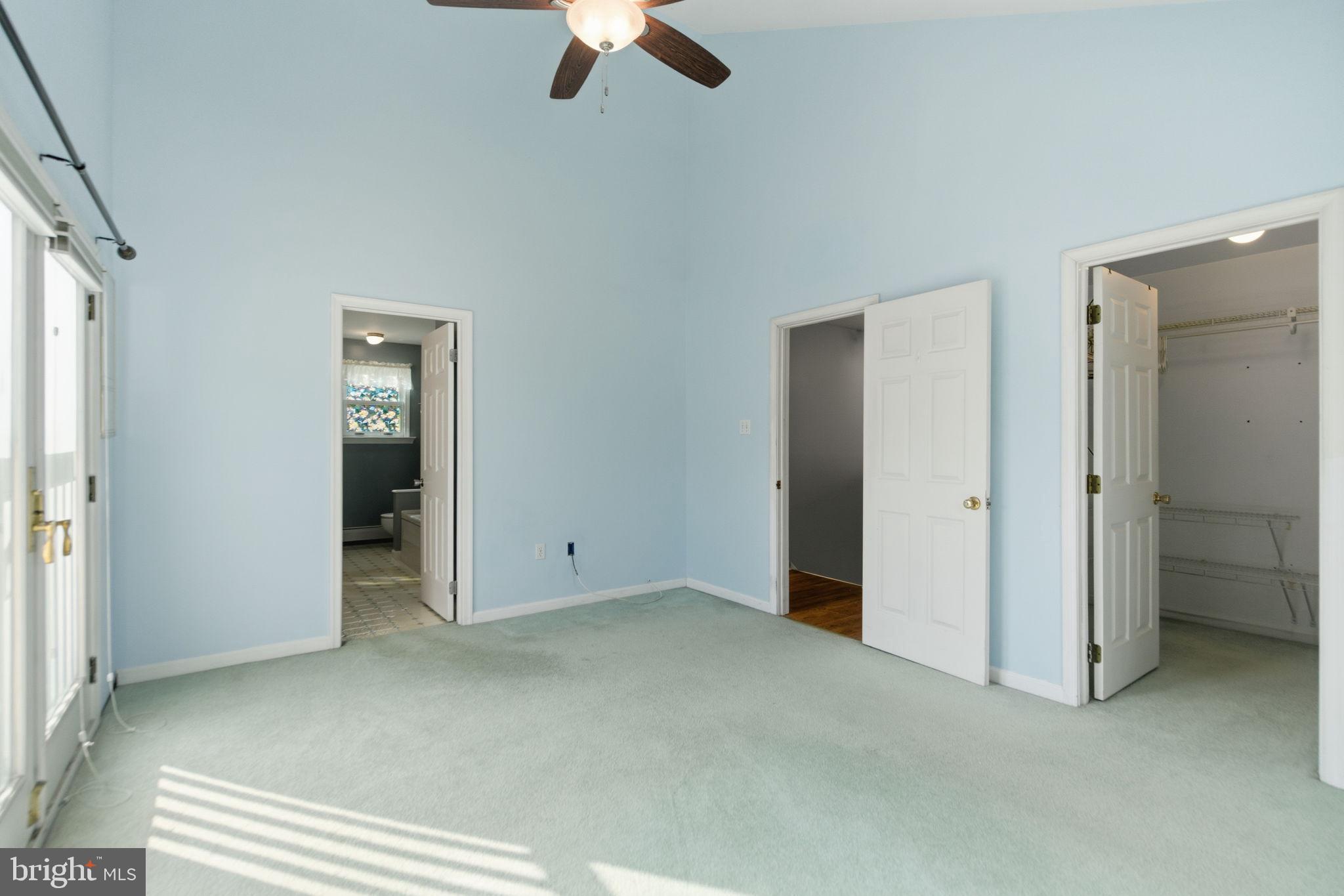 FEASTERVILLE - Residential