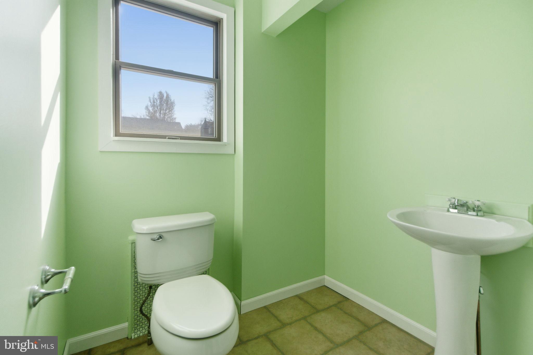 FEASTERVILLE - Residential