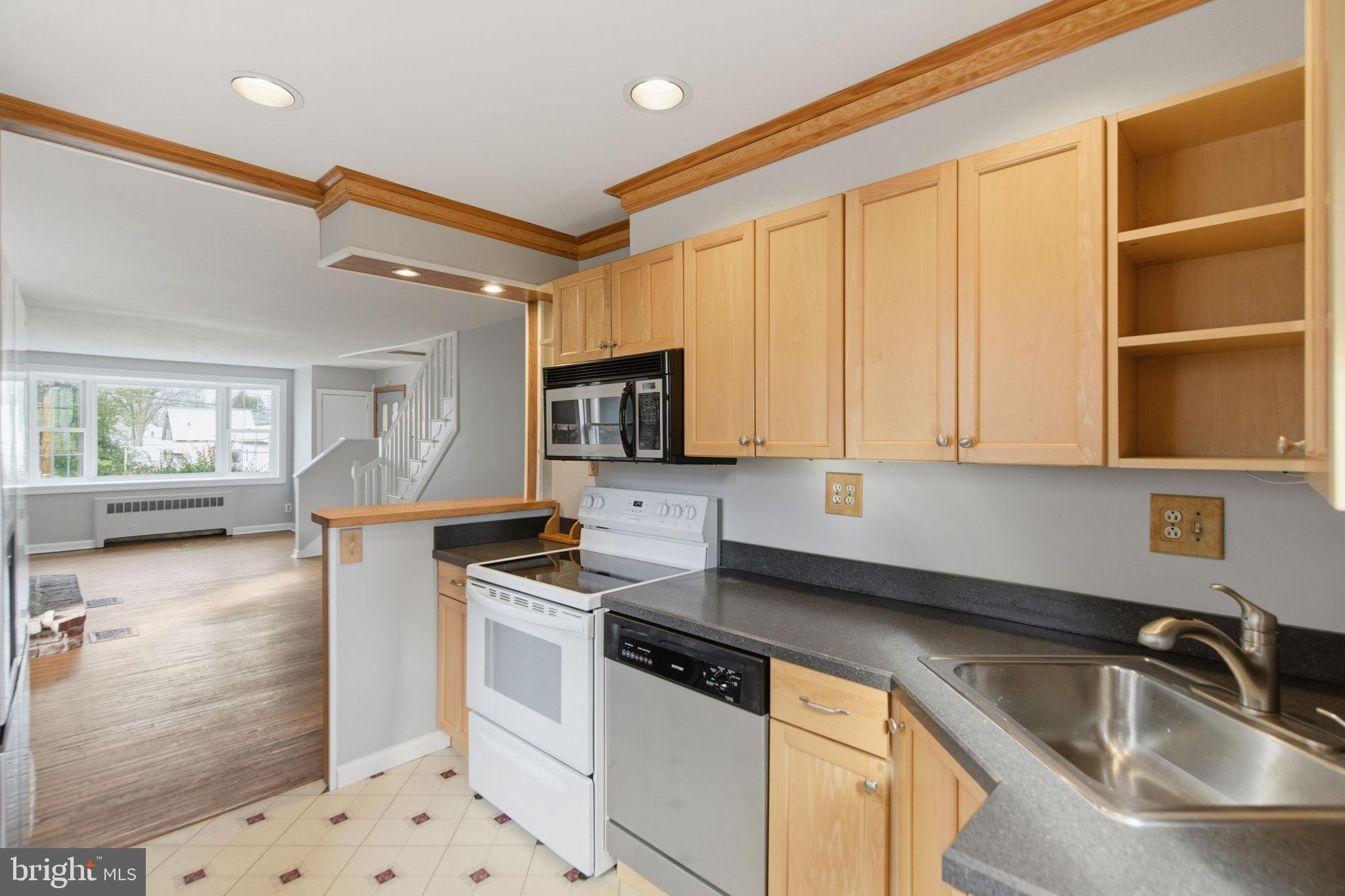 FEASTERVILLE - Residential