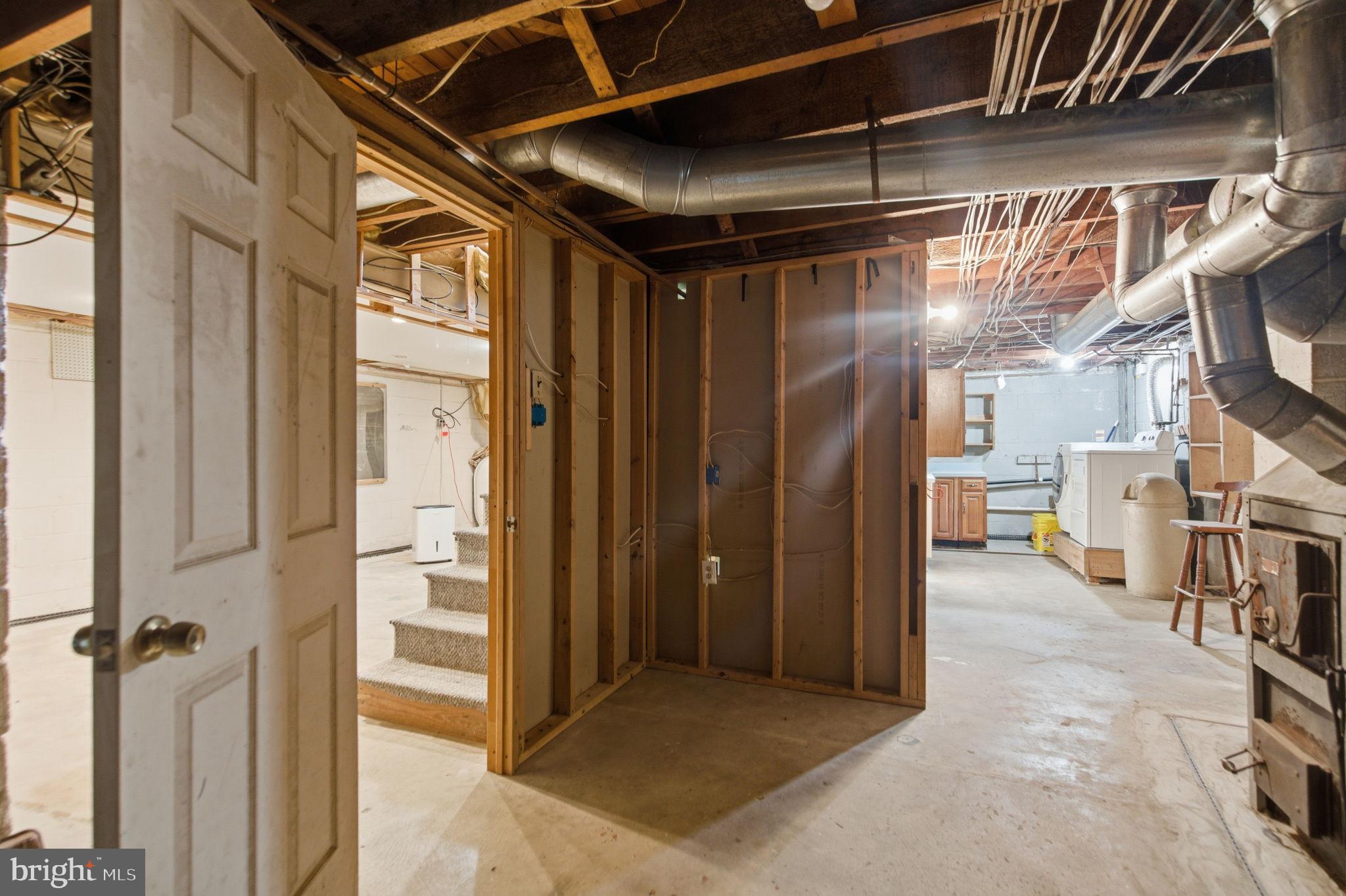 FEASTERVILLE - Residential