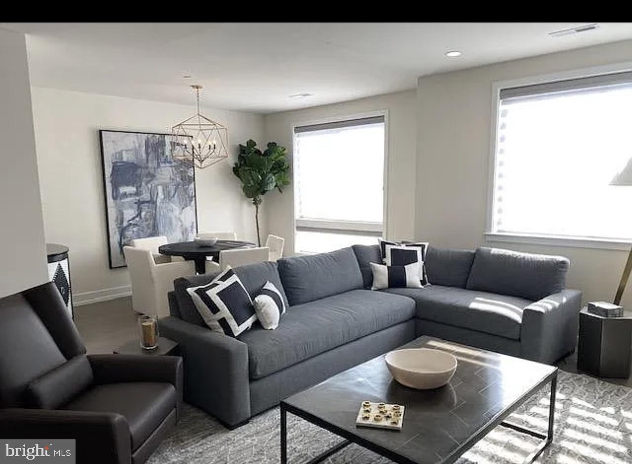 BROWNSTONES AT VF - Residential Lease