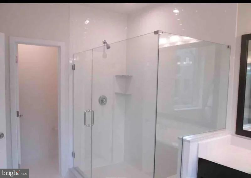 BROWNSTONES AT VF - Residential Lease