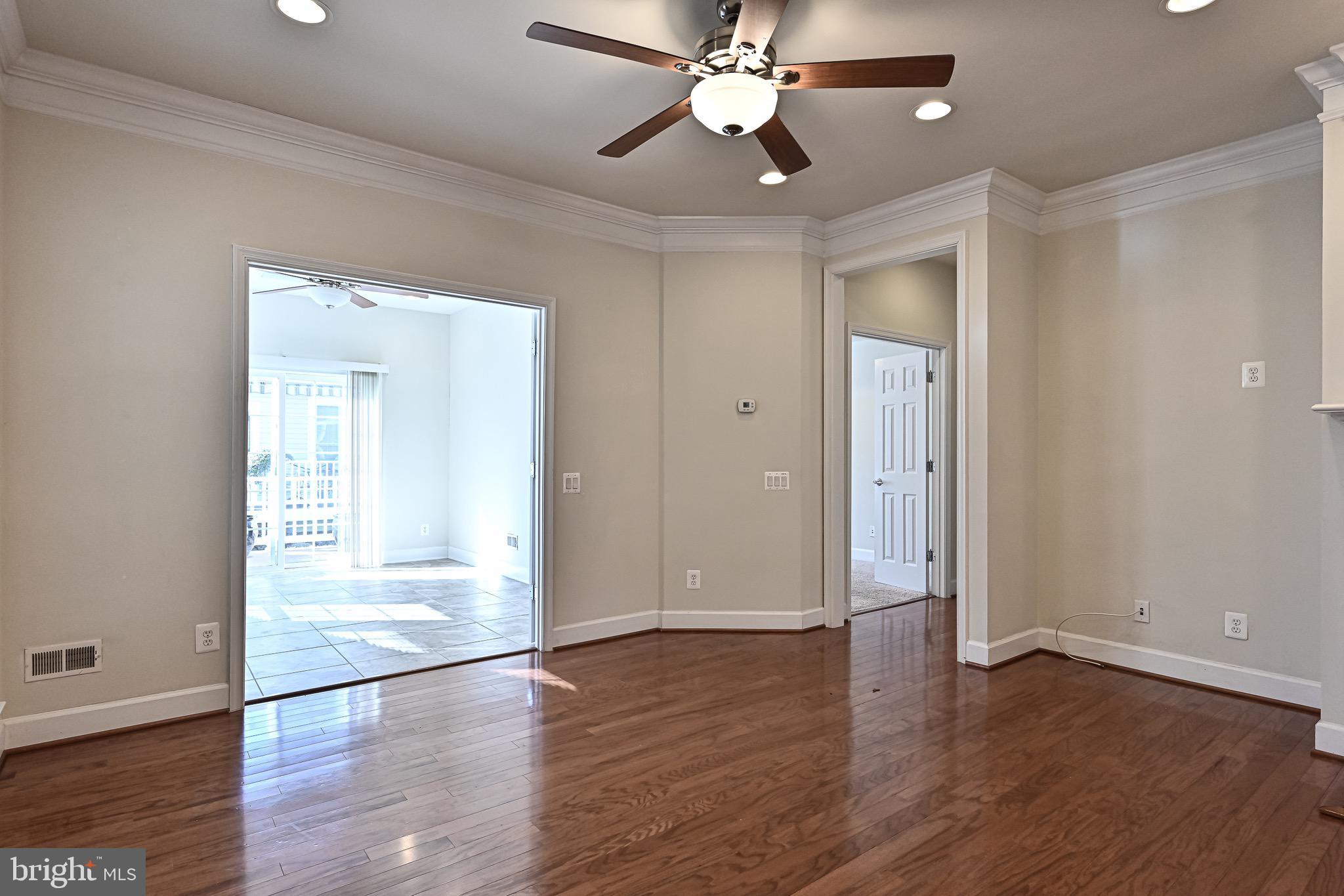 SPRING HILL - Residential Lease