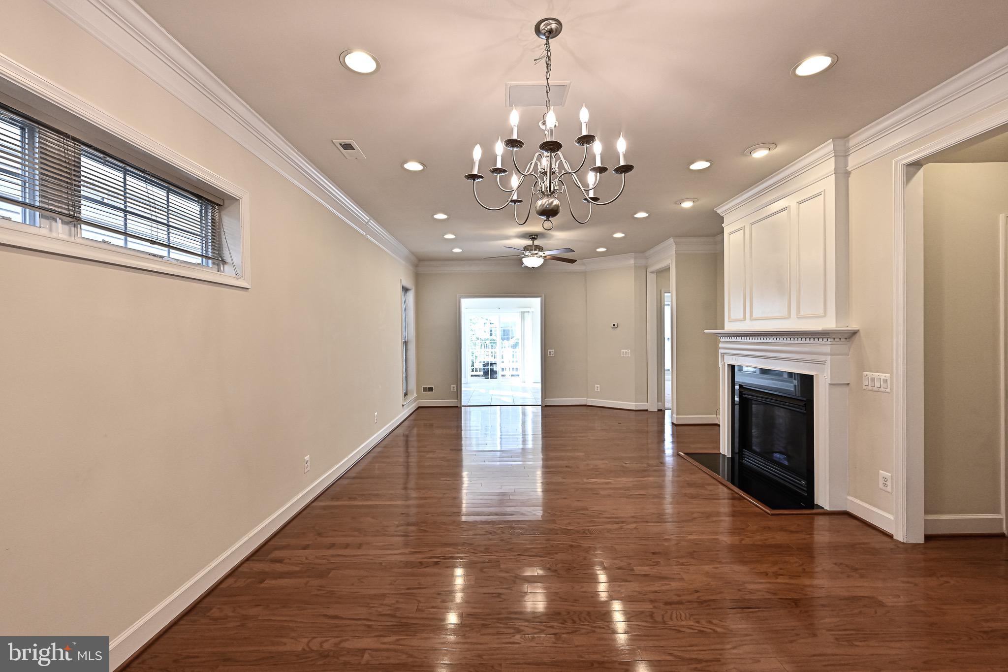 SPRING HILL - Residential Lease