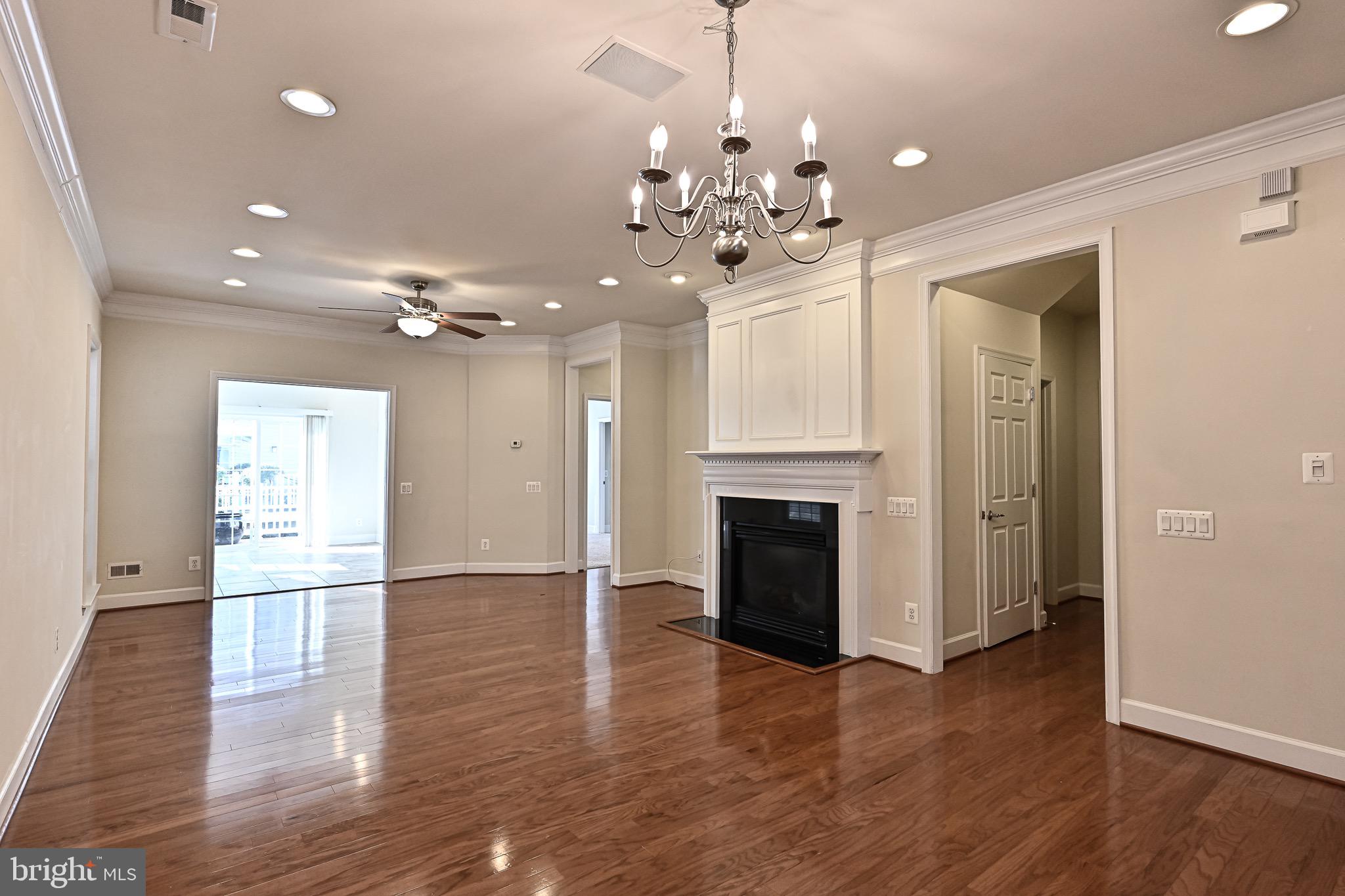 SPRING HILL - Residential Lease