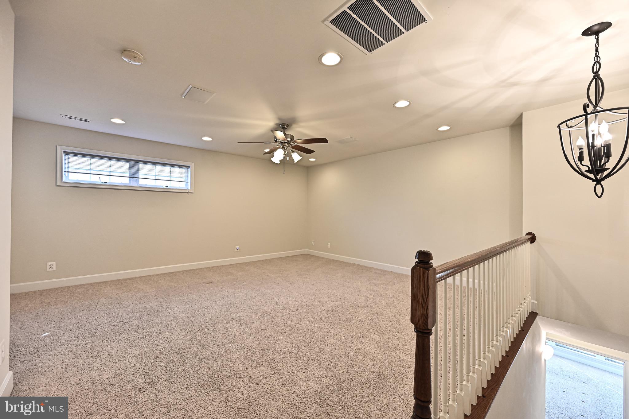 SPRING HILL - Residential Lease