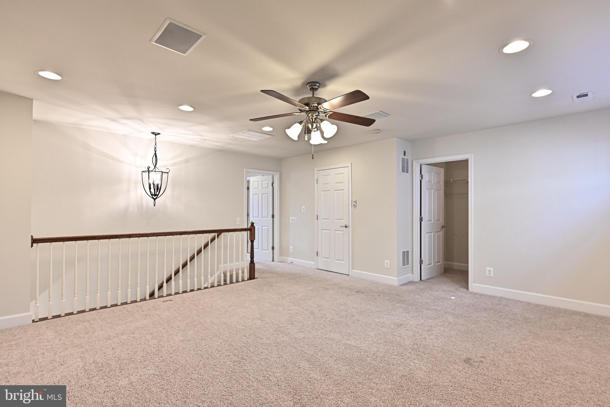 SPRING HILL - Residential Lease