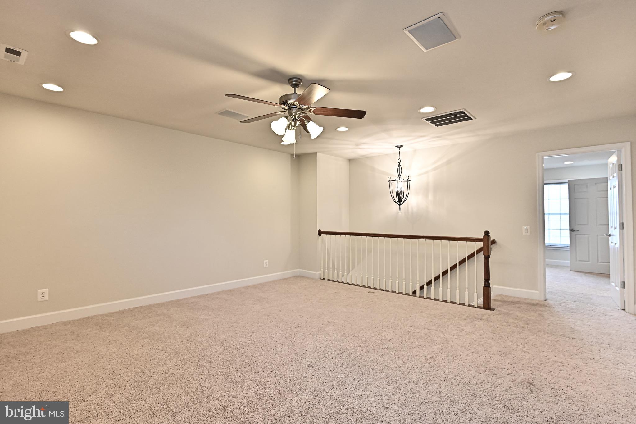 SPRING HILL - Residential Lease