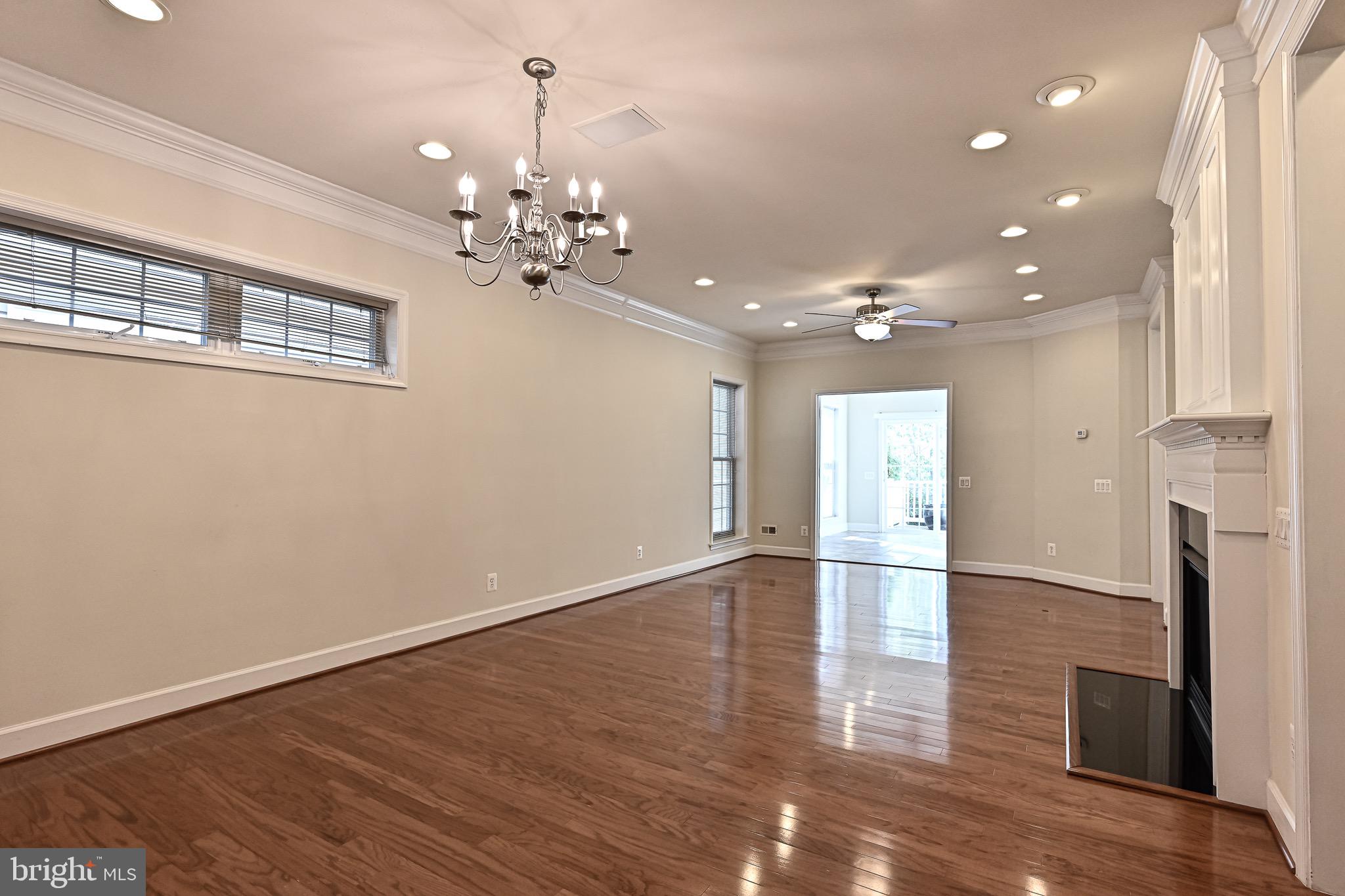 SPRING HILL - Residential Lease