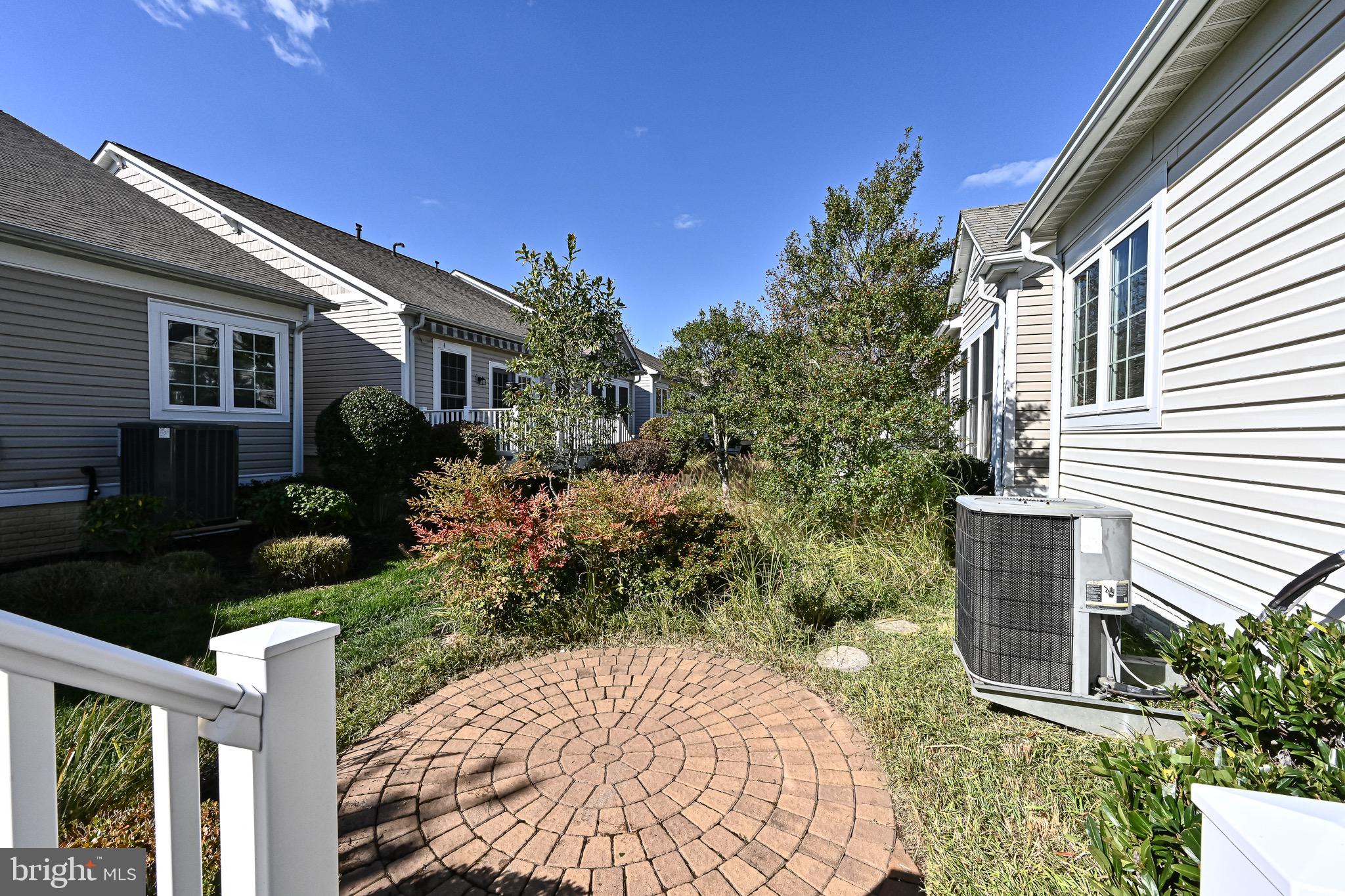 SPRING HILL - Residential Lease