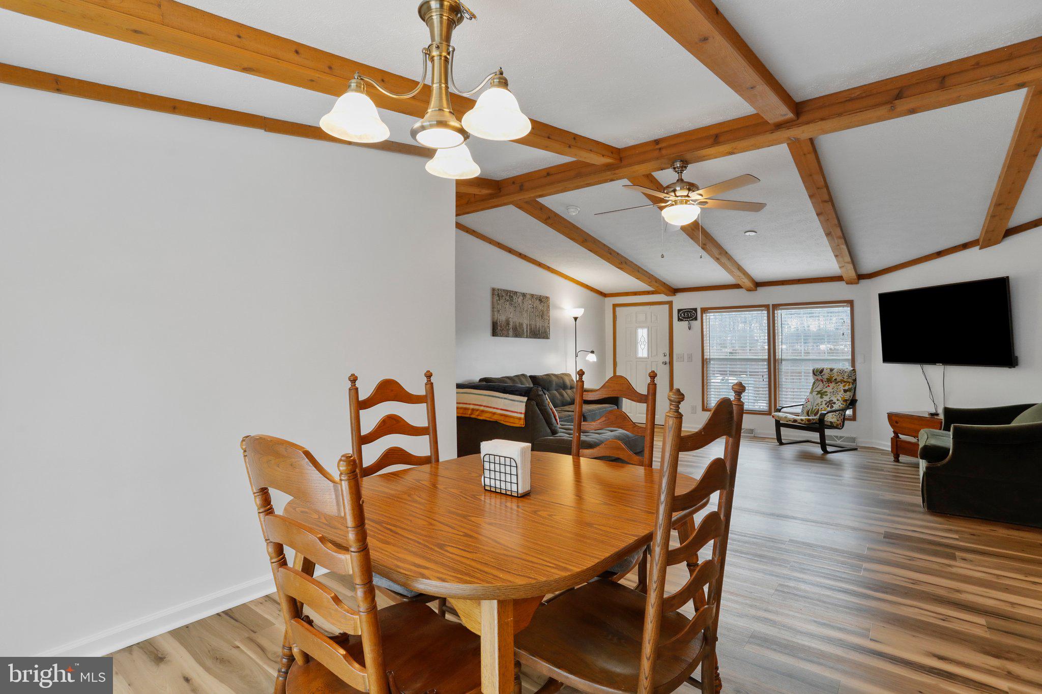 HAMPSHIRE COUNTY - Residential