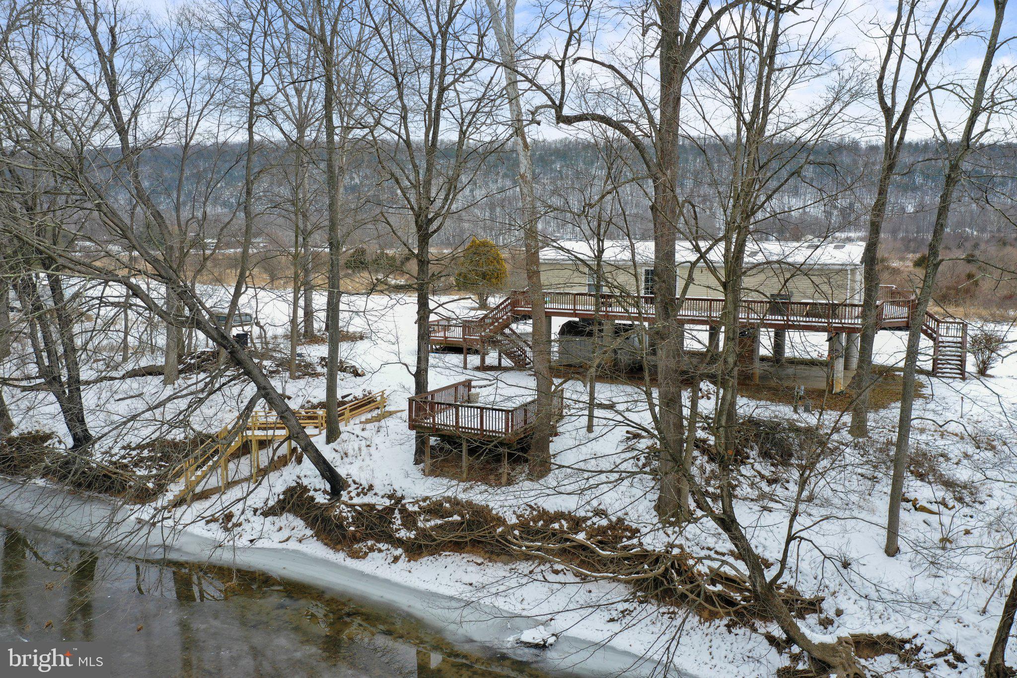 HAMPSHIRE COUNTY - Residential